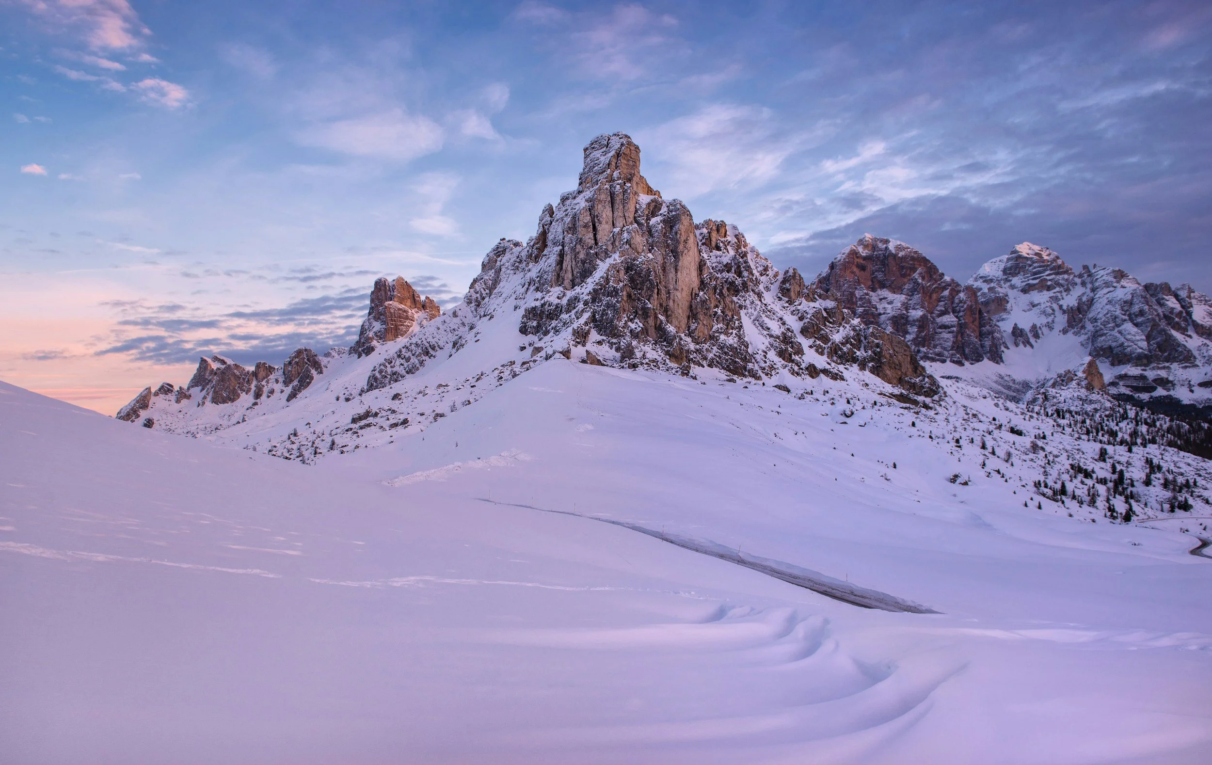 The Italian Dolomites Ski &amp; Snowboard Re:treat 