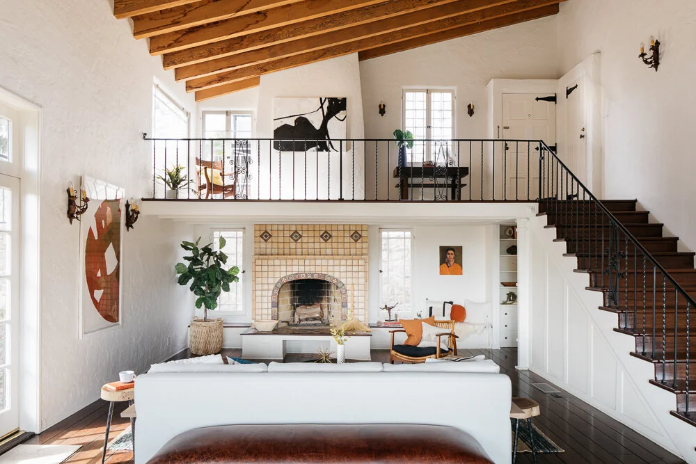 2752 Hollyridge MLS - virtuallyherestudios.com-10.jpg