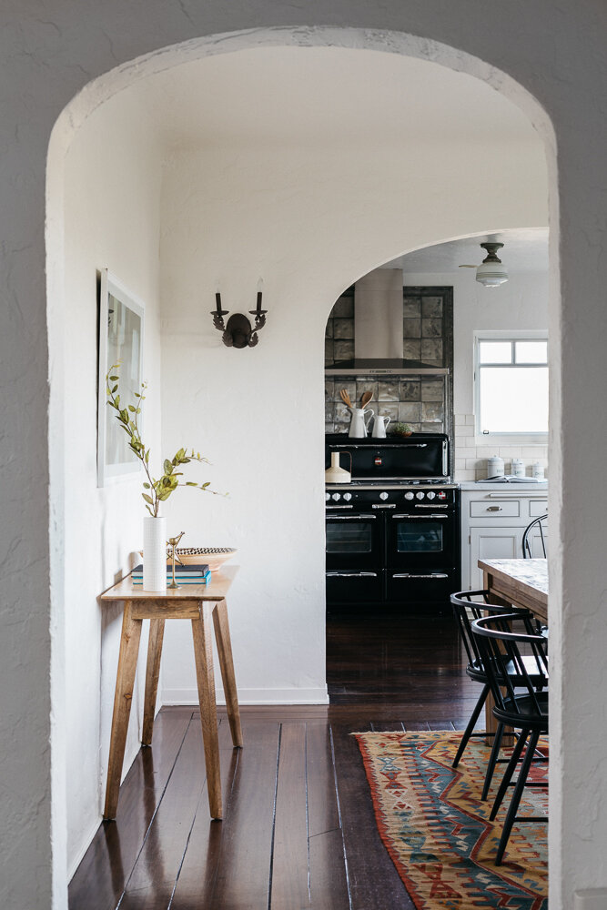 2752 Hollyridge MLS - virtuallyherestudios.com-15.jpg