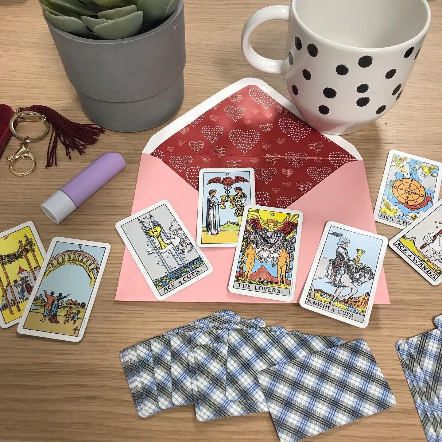 Happy Valentines Day, Gang! Hoping to return to YouTube soon for some Tarot readings! ❤️❤️❤️ #theintuitiveteacup