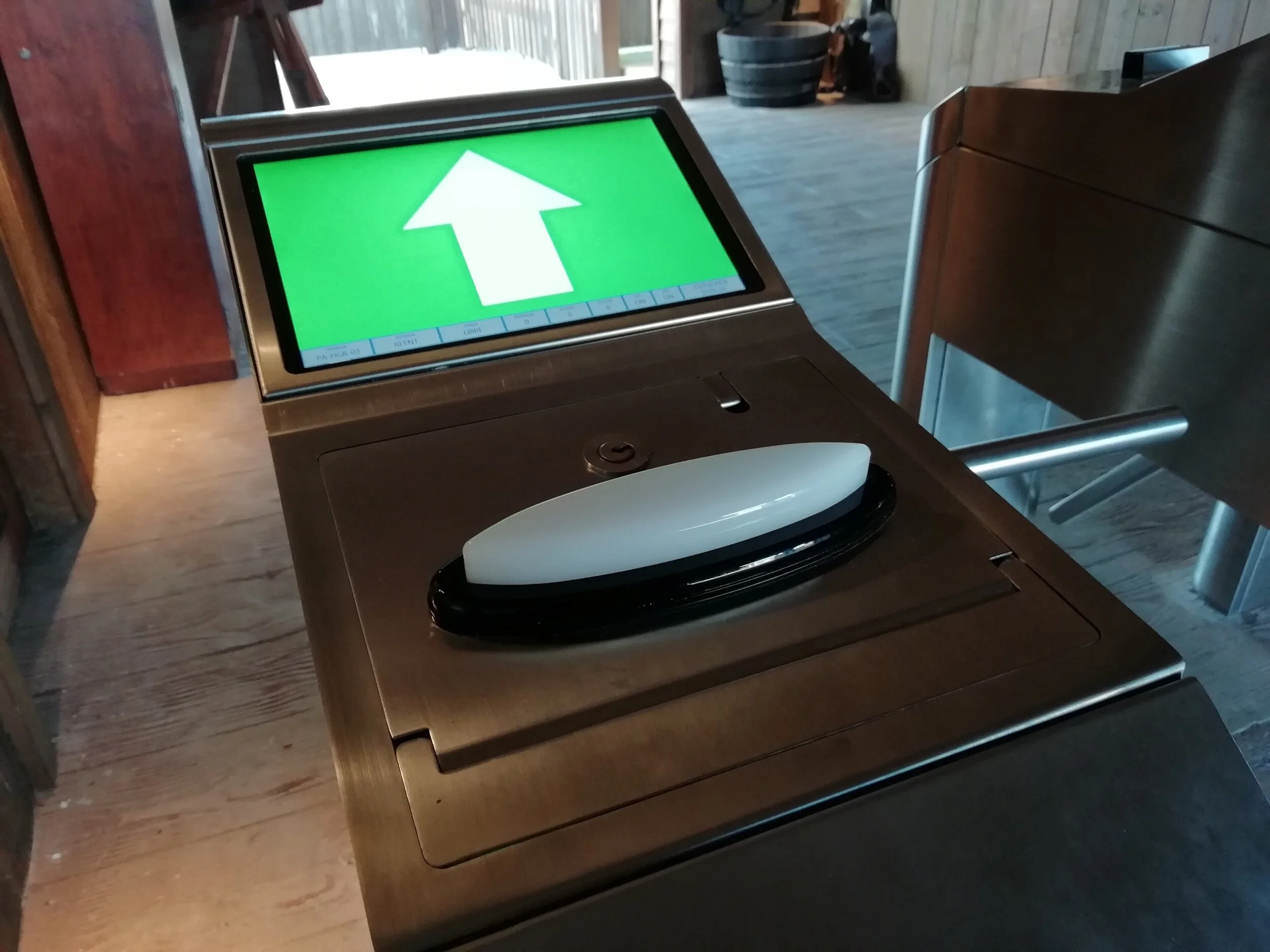 Installation 3.jpg