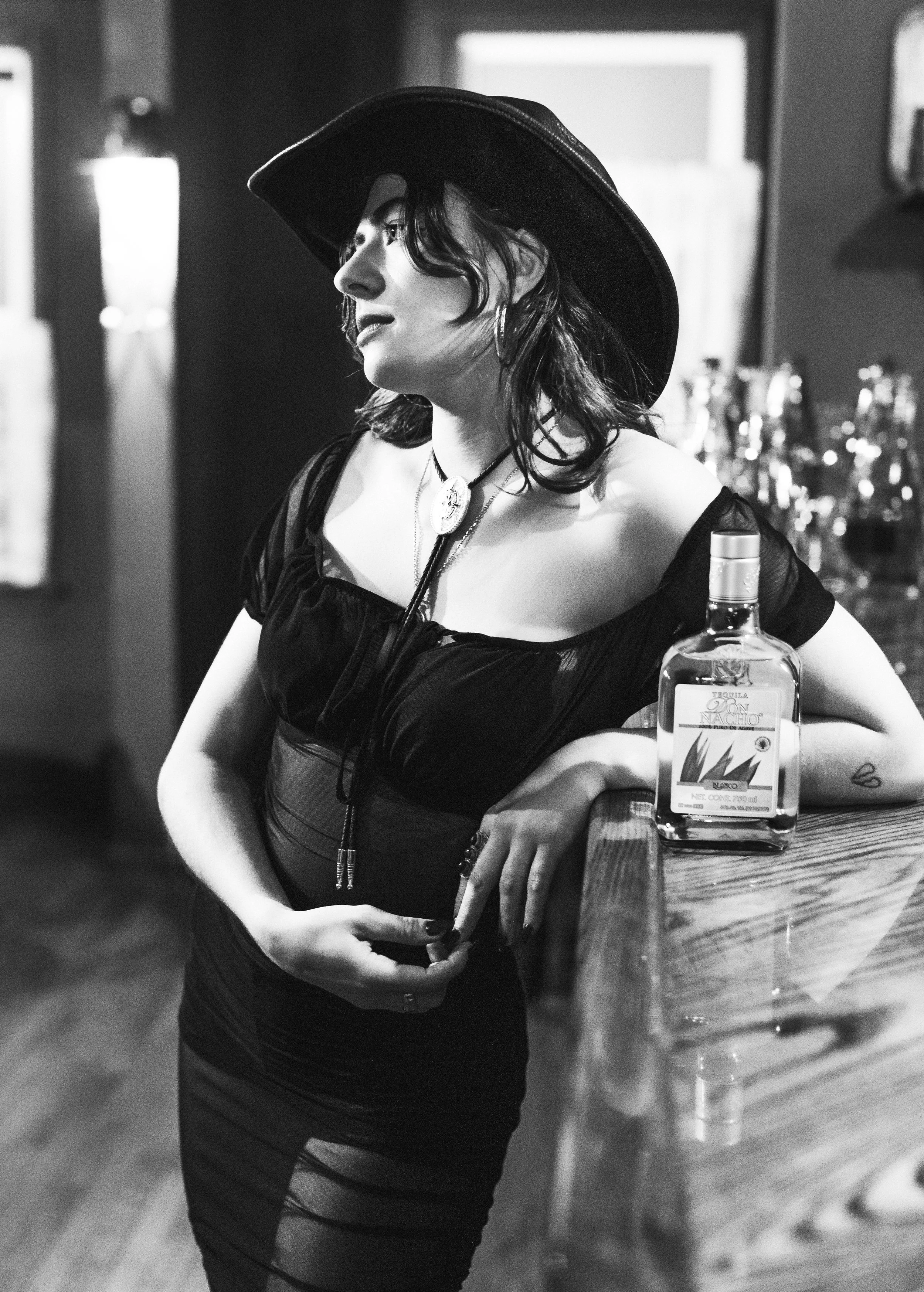 Amanda_BW_3.jpg