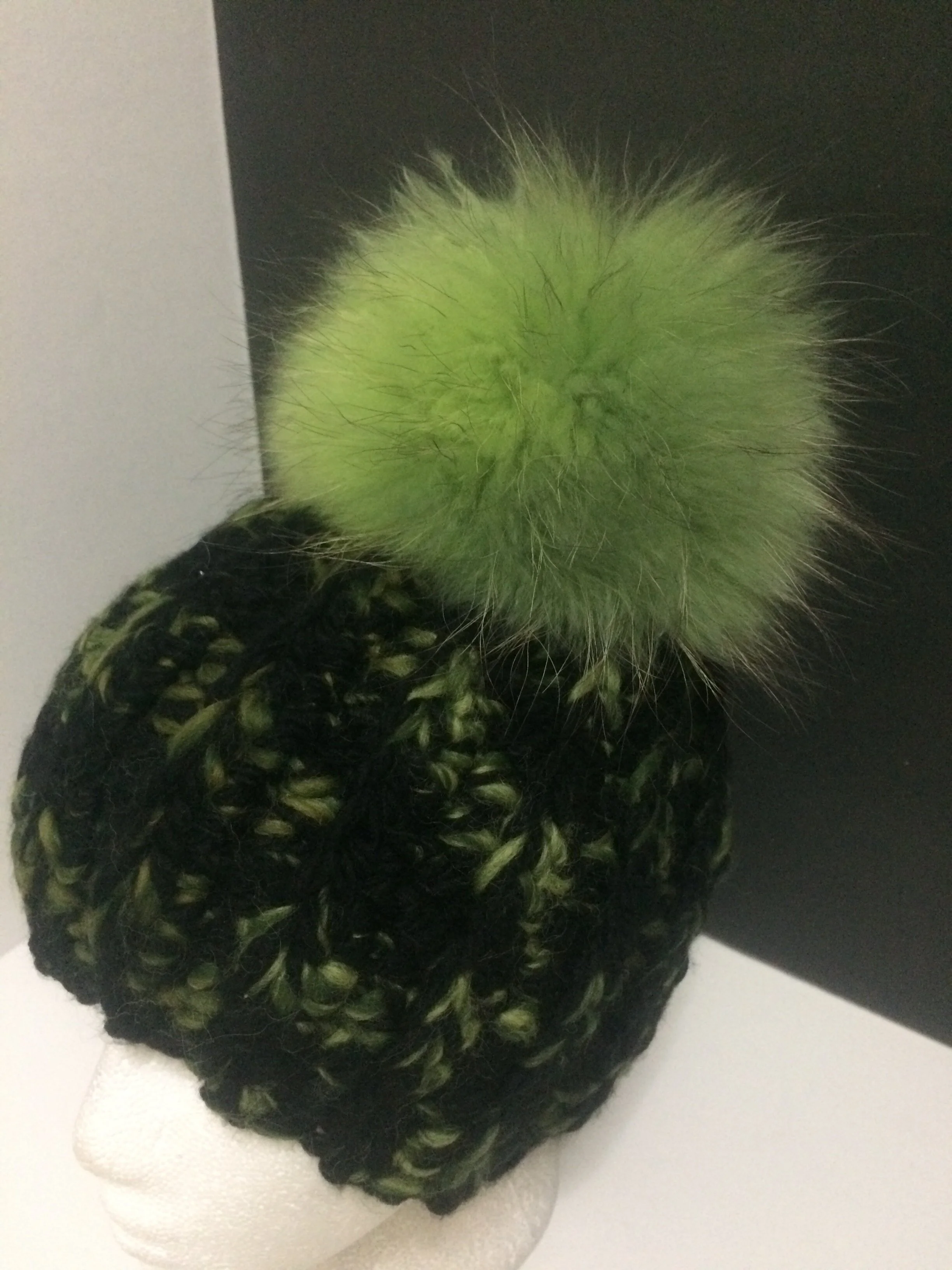 Chunky  Hat,  Bulky Ribbed Hat,  Wool with Removable Real Raccoon Fur Pompom