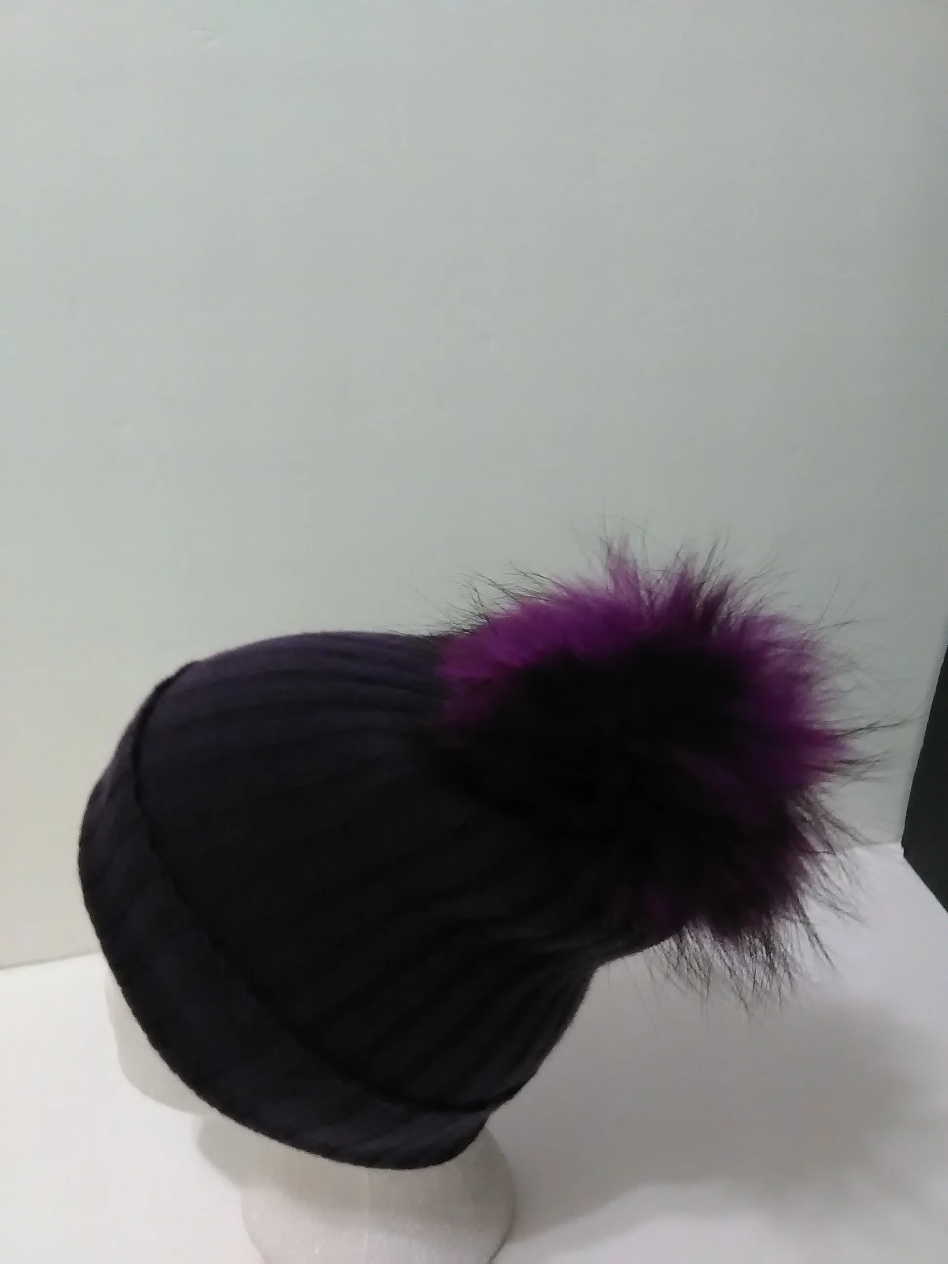 Cashmere Beanie, 100% Pure Cashmere Hat  with Removable Real Raccoon Fur Pompom