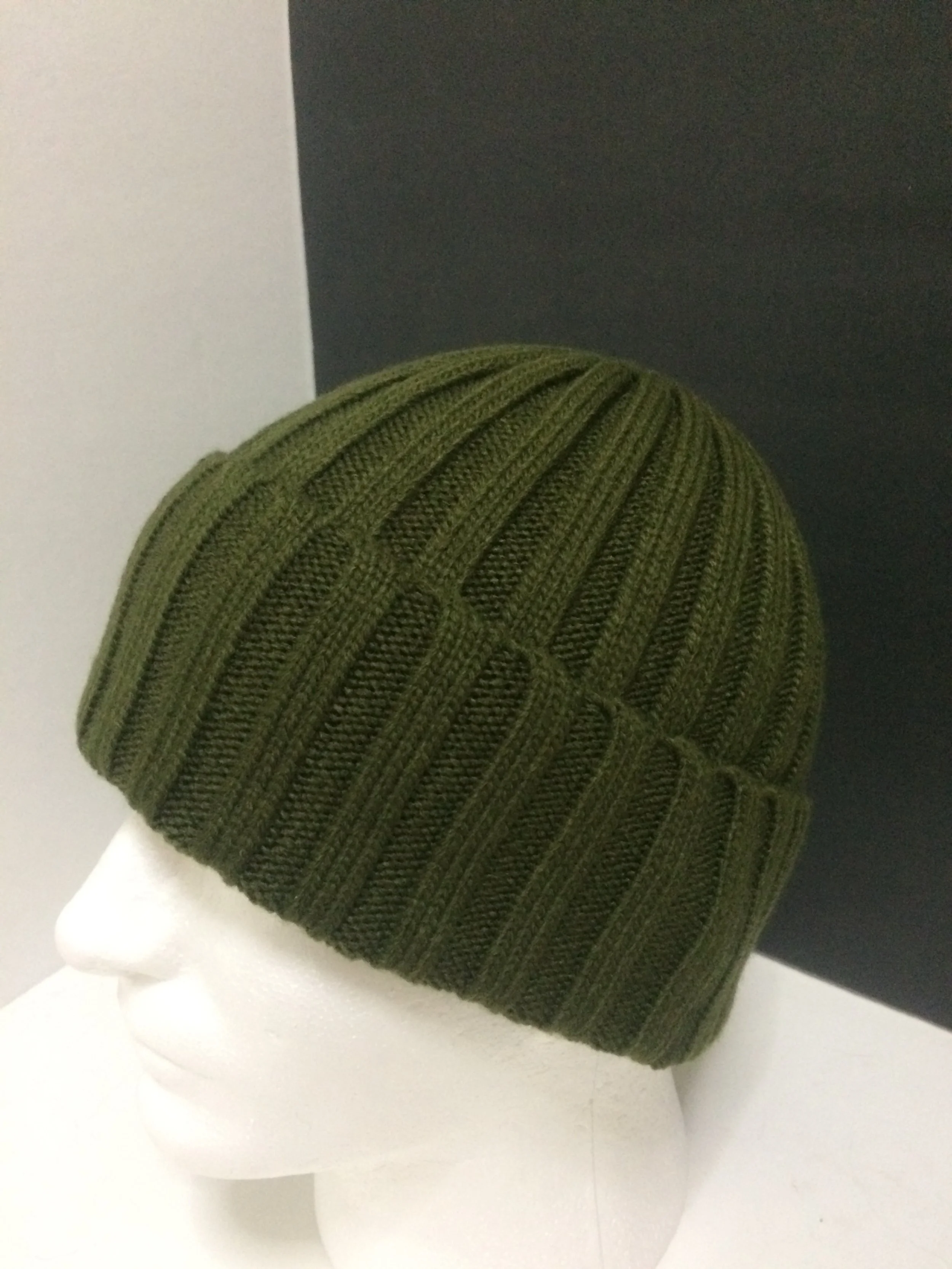 NEW: Mens Hat Fold-over Classic Beanie