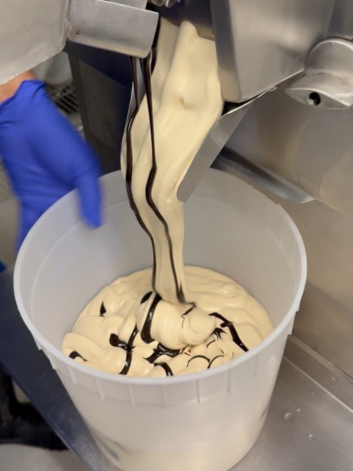 Rain or shine, we never stop making ice cream! We&rsquo;re here for your sweet moments, any day, any weather😊
 Featuring: Marble Fudge, Butterscotch Marble, Peppermint, Mint Chip &amp; Bubble Gum