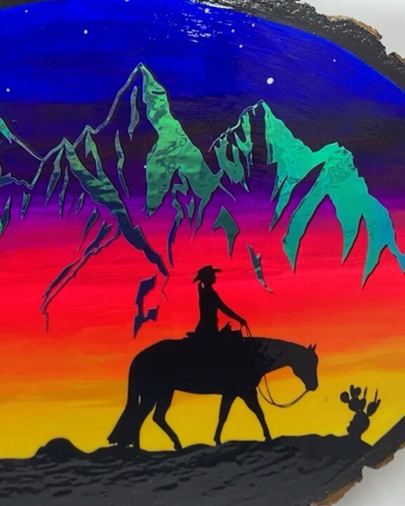 Newest commission! Acrylic and vinyl on wood. Message me for your own personalized piece!

#artofinstagram #acrylicpainting #cameosilhouette #vinyldecals #mountains #cactus #horse #horsebackriding #desert #desertart #arizona #holo #holographic #sunse
