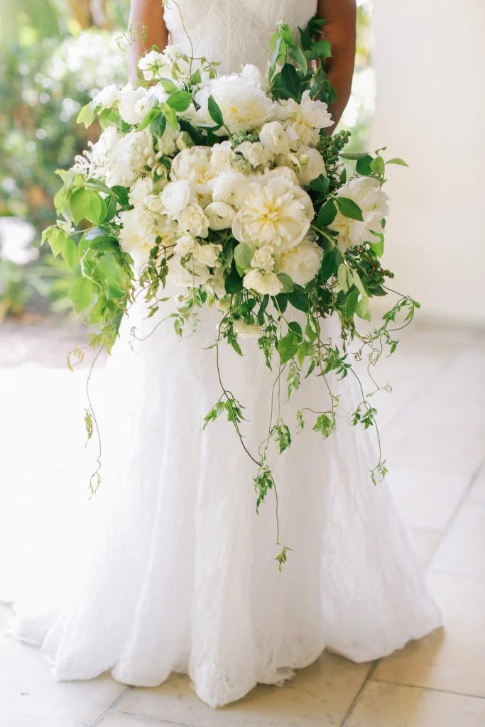 aboutdetailsdetails.com | Brandon Kidd | LA Wedding Planner | Catalina Point Wedding | Oversized Lush Garden Bouquet | Monique Lhuillier | Wedding Gown | Wedding Fashion