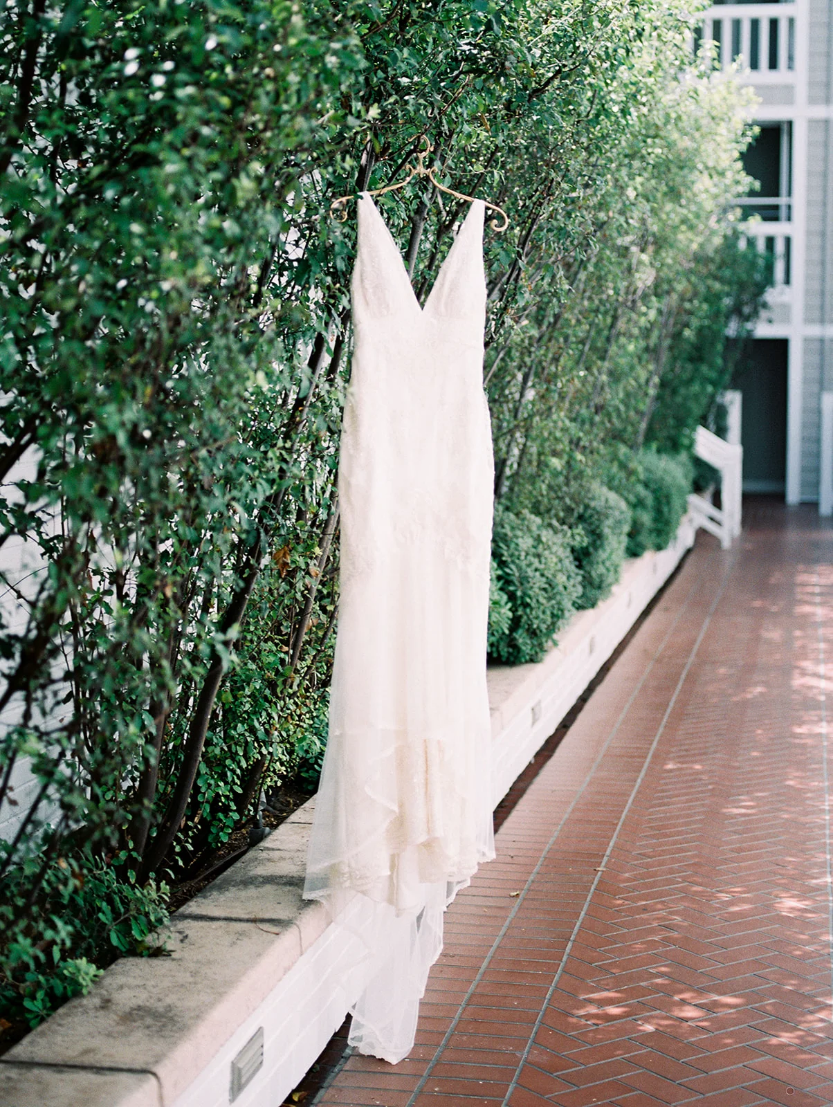 aboutdetailsdetails | Wedding dress | Bride | Lace detailing |