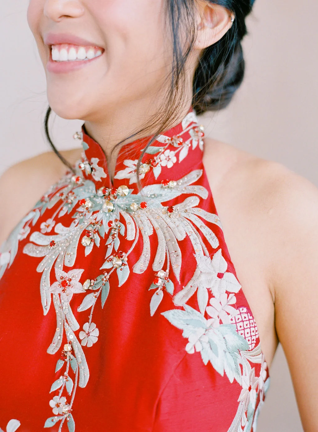 aboutdetailsdetails | red wedding dress | traditional dress | dress detailing |