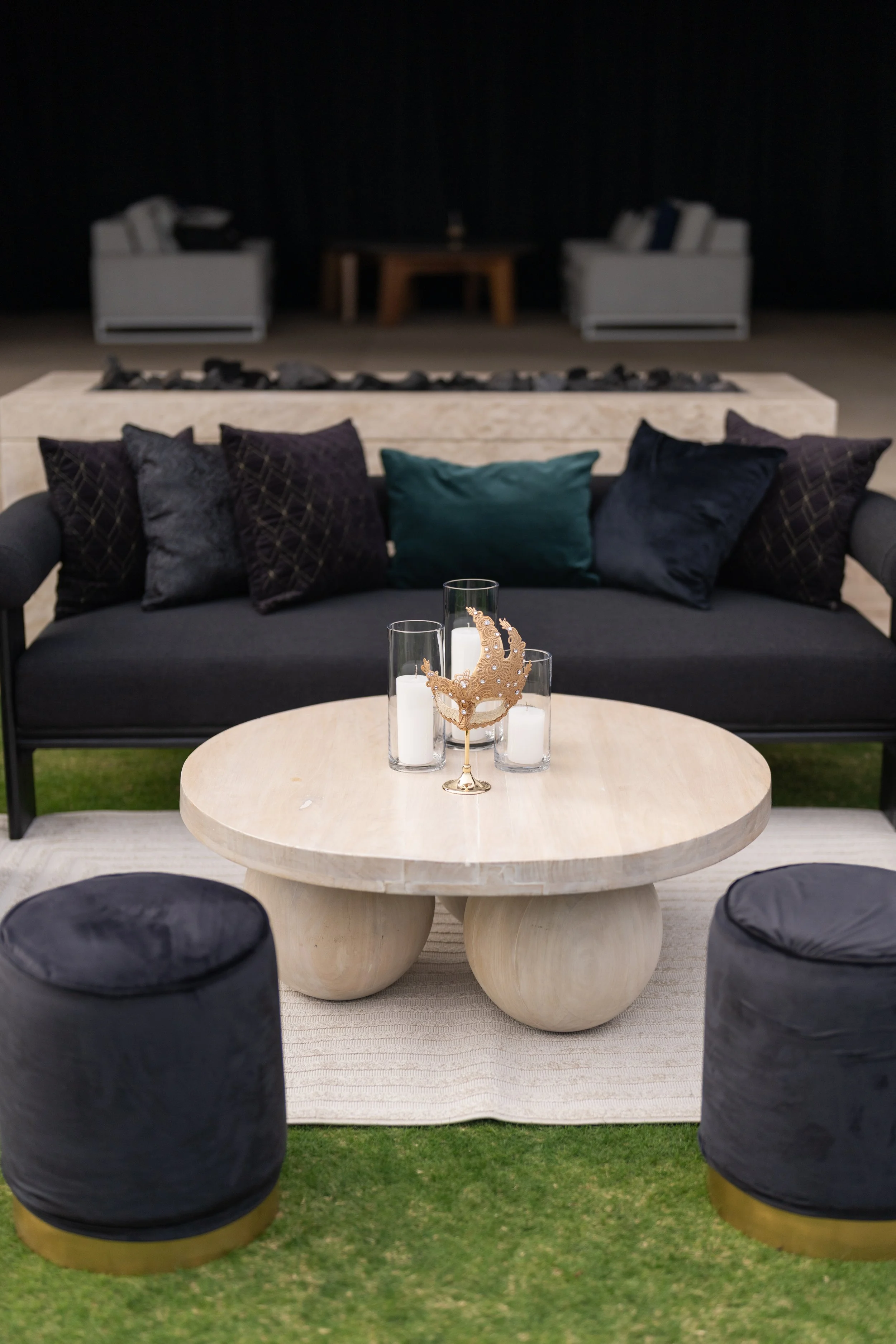 2-Decor-1225.jpg