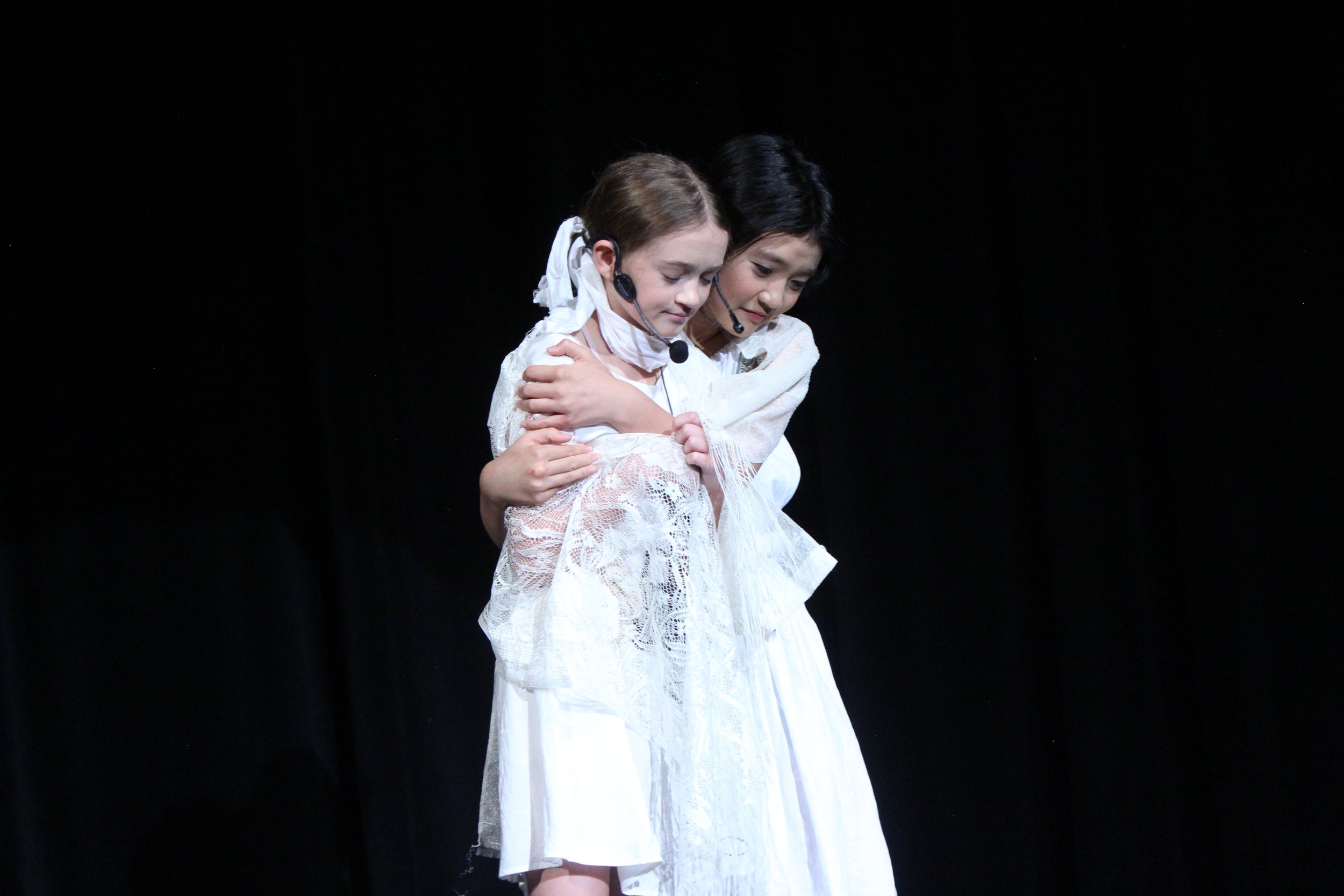 Karma Delaney and Melanie Feng from Cassa's 2022 Musical Theatre Production, Sand