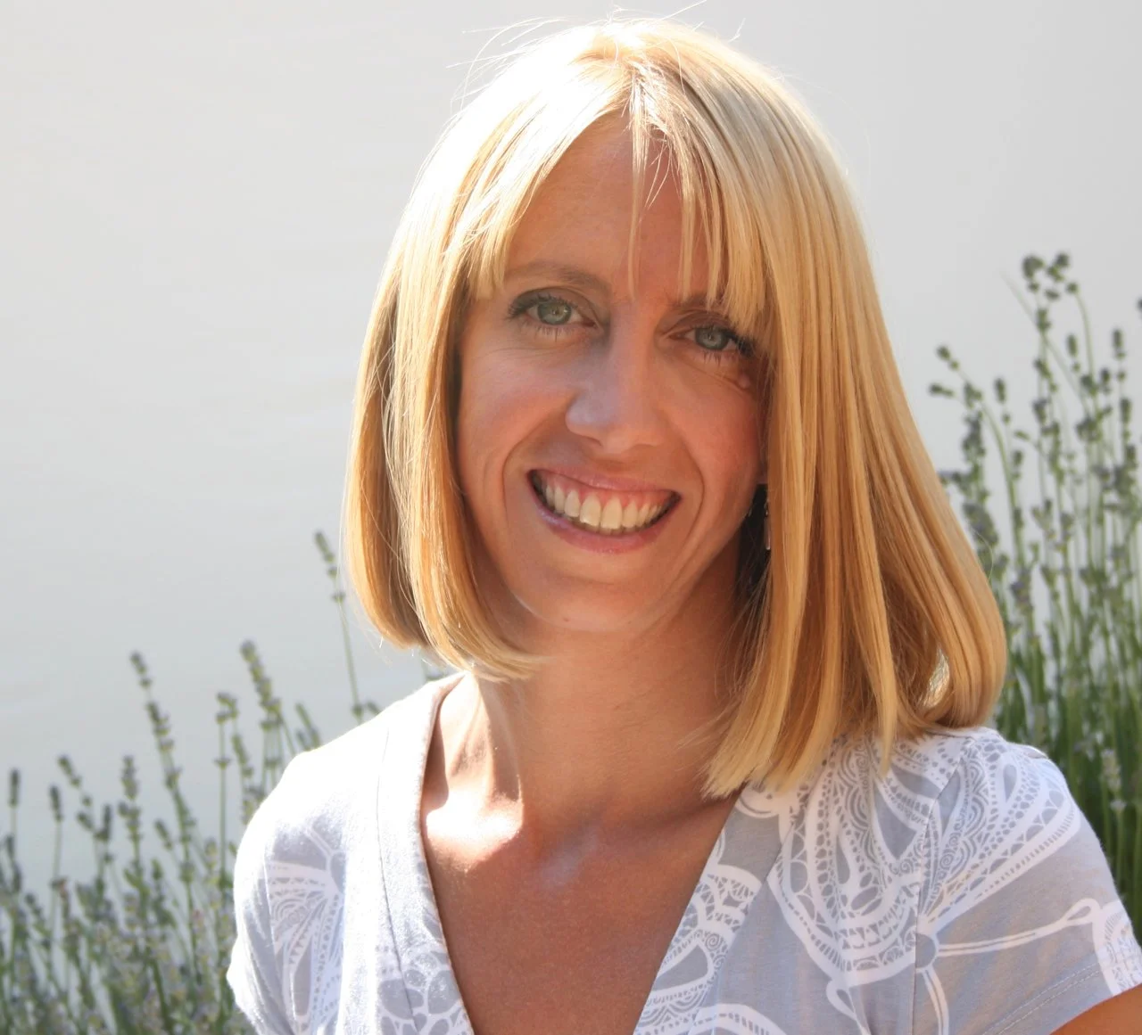 Interview with Anna Stuart! A Letter From Pearl Harbor