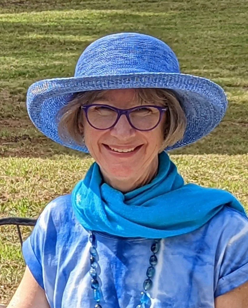 Interview with Amber Jakeman of 'The House of Jewels Series' - 5 Books