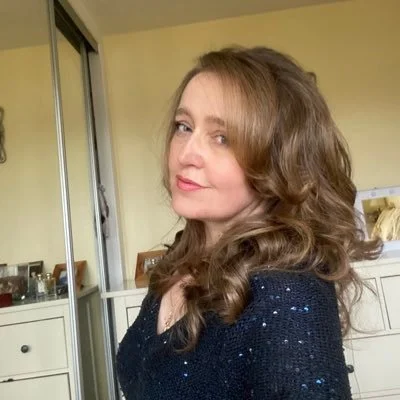 Interview with Julie Shackman - Author of 'A Scottish Country Escape'