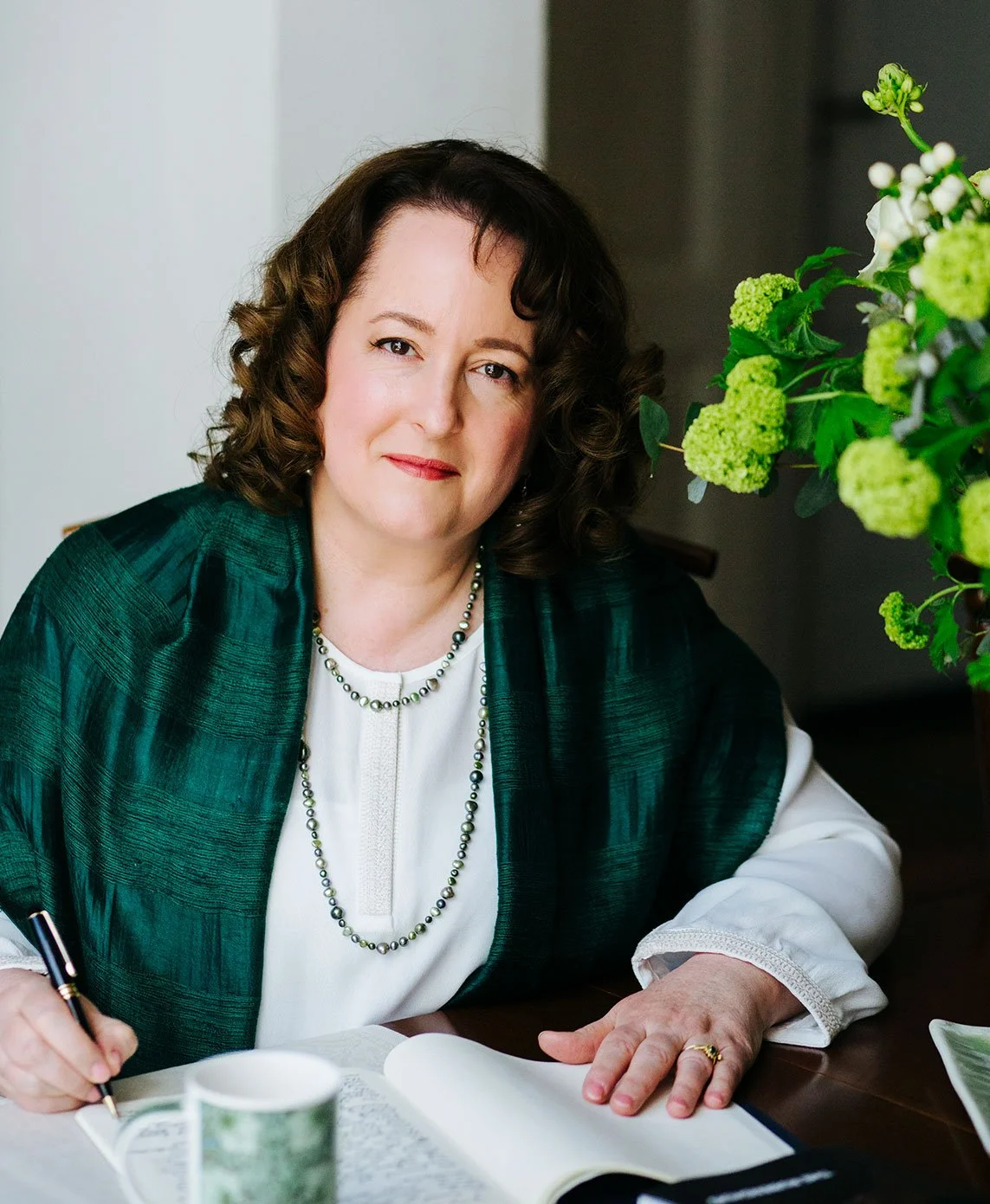 Interview with Lisa Medved author of 'The Engraver's Secret'