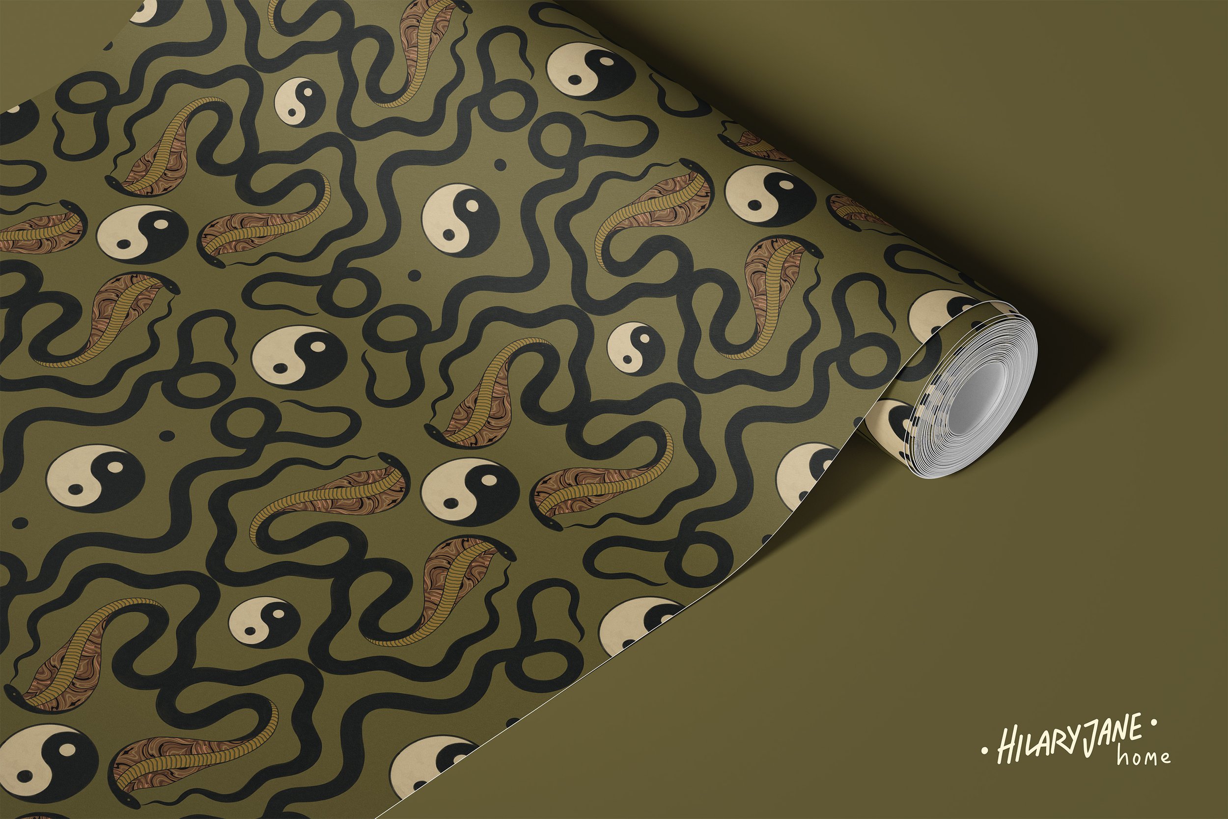 Snake_forest_roll.jpg