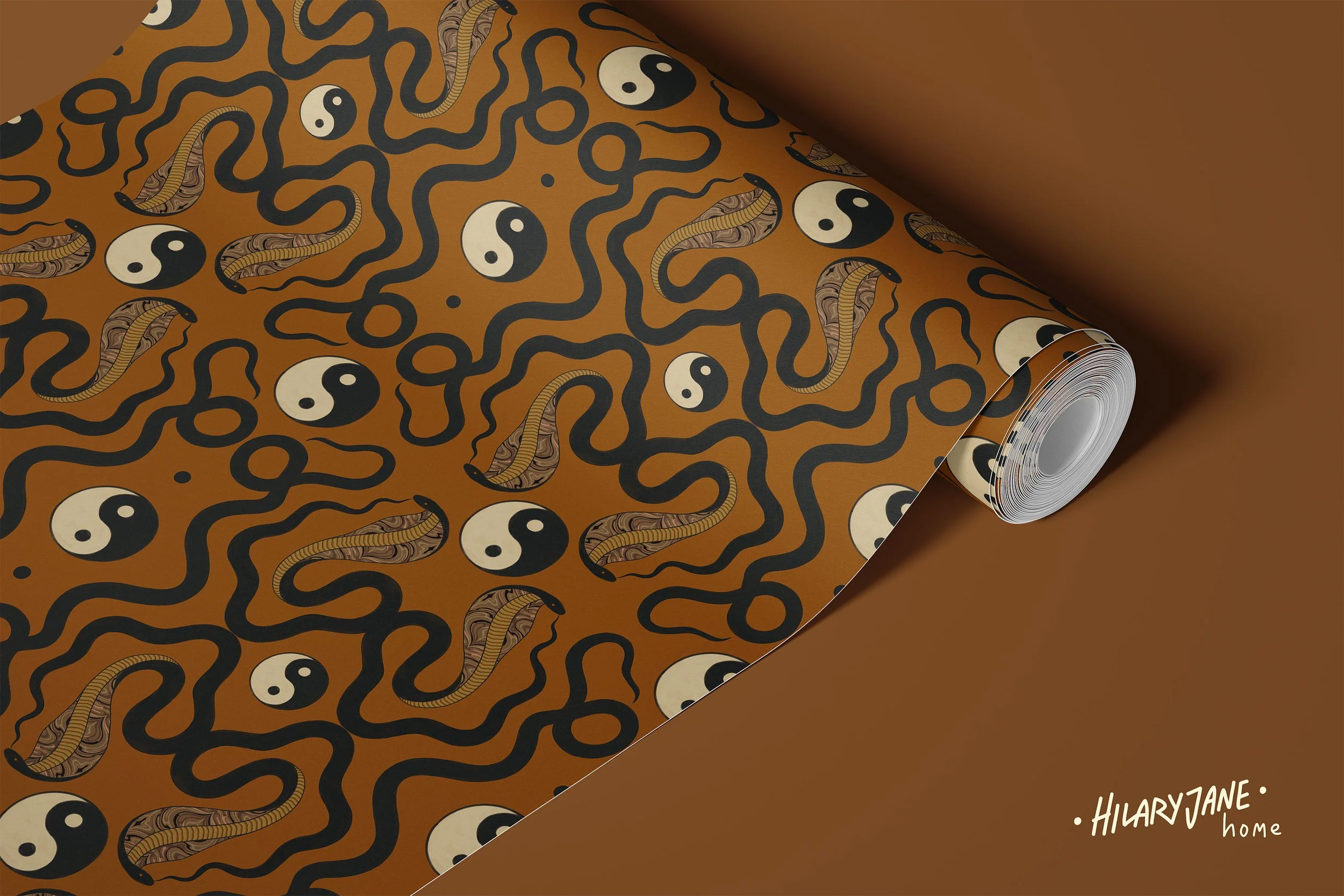 Snake_orange&black_roll.jpg
