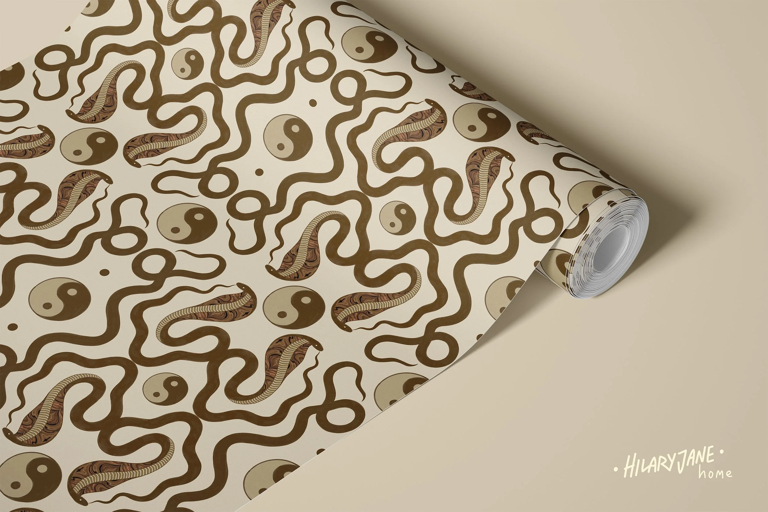 Snake_brown_roll.jpg