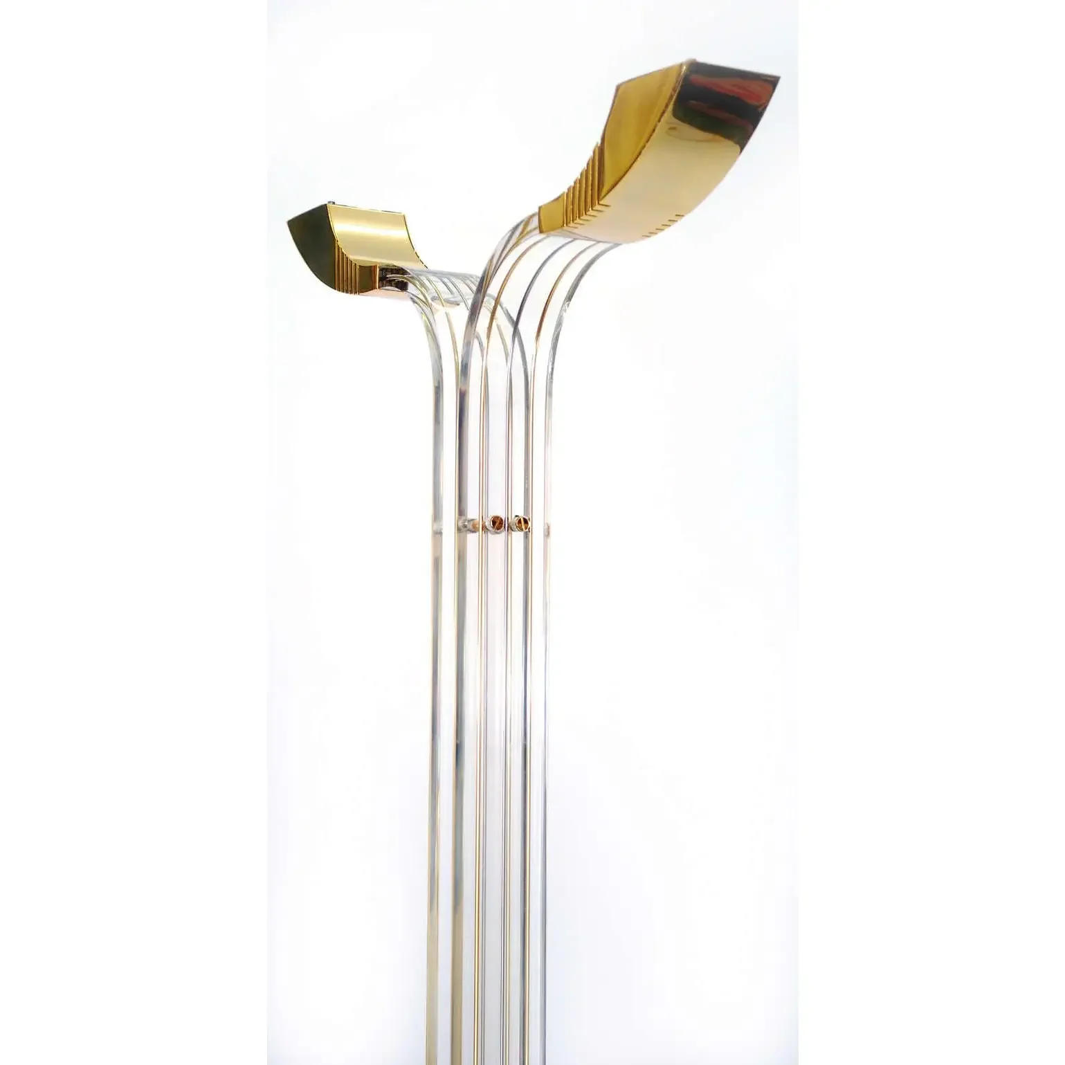 art-deco-style-lucite-and-brass-floor-lamp-3965.webp