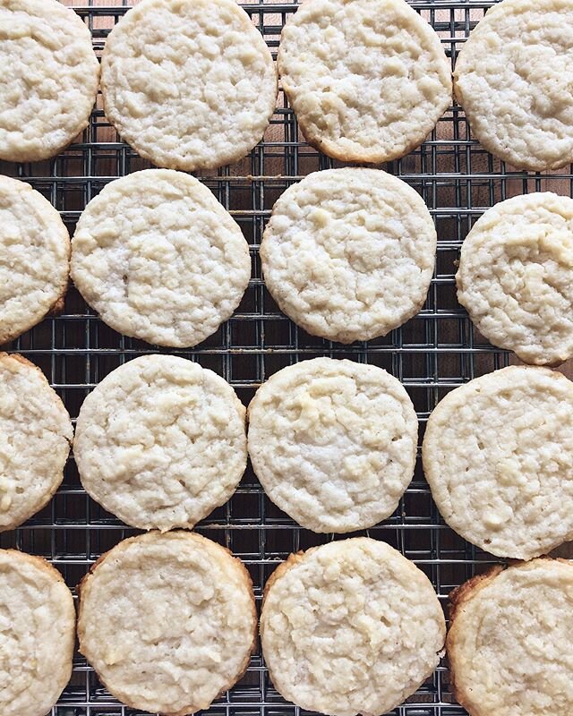 My cream cheese cookies don&rsquo;t get ordered much, but they are seriously one of my absolute faves! Only 5 ingredients, chewy, crispy, and tangy, they are one dreamyyy cookie