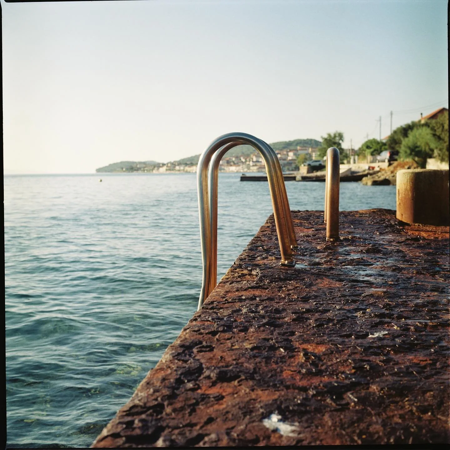 Some lovely shots by : @niall_in_35mm across a range of formats, making use of our different services 

📷 - Yashica May 124G, Olympus trip 35, Canon AE-1
🎞️- Kodak Gold 200 , Ultramax 400

#pppfilmlab #fujifilm #filmprocessing #keepfilmalive #filmd