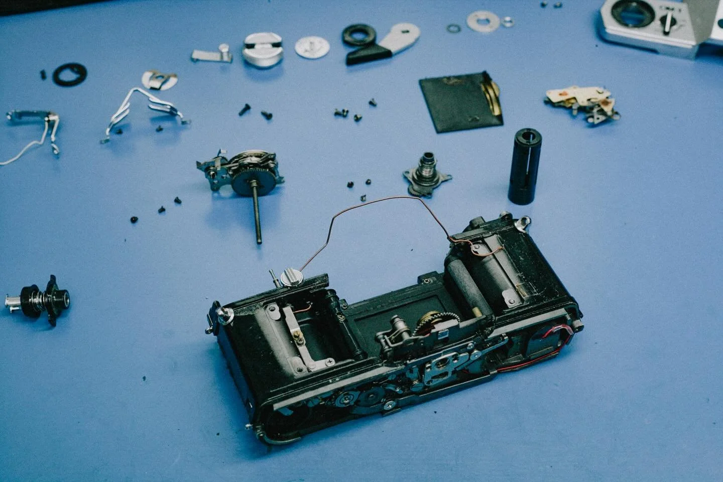 A few repairs from last week

- Olympus Om-1 
- Pentax auto 110
- Hasselblad 503CXI
- Hasselblad 80mm f2.8

#nikon #yashica  #rollei #leica #mamiya #ppprepairs #pppcamerasleica  #pppcameras #ppprepairsleica #camerarepairs #photooftheday #photography 