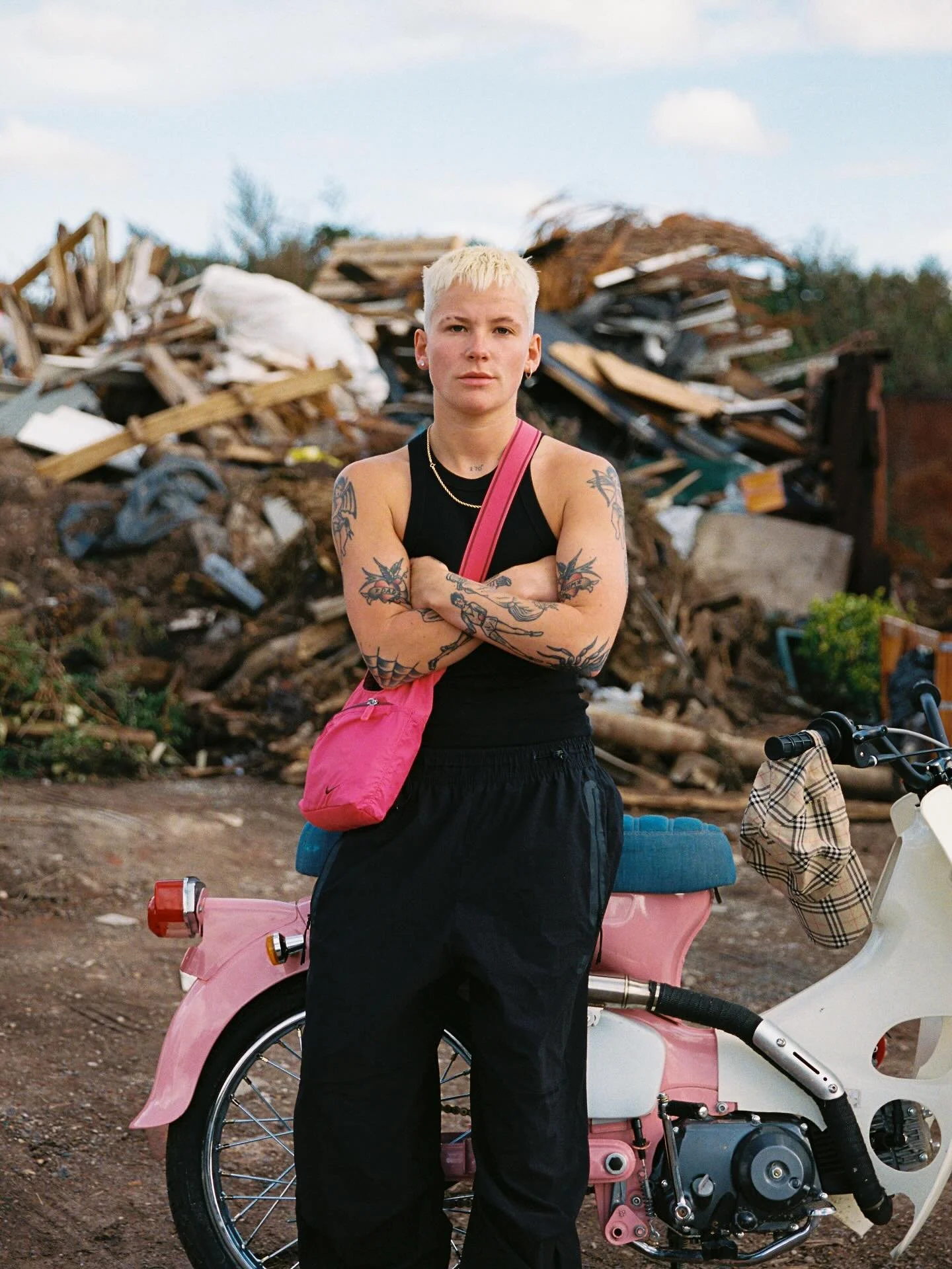 Some great shots by @jxywst for a Mixtape Cover Shoot  @shortstrawuk

📷- Canon Eos 1N
🎞️- Kodak Portra 400

#pppfilmlab #fujifilm #filmprocessing #keepfilmalive #filmdeveloping #35mmfilm #120film #you #filmisnotdead #bellinifoto #fujifilmfrontiersp