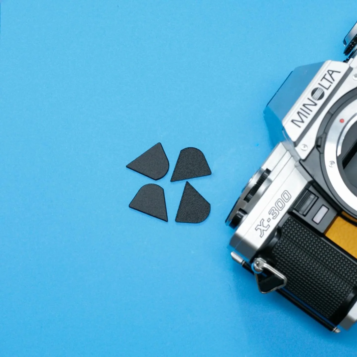 ✨ Introducing our latest replacement part for the Minolta X-300✨

Listening to feedback from the analogue community, we&rsquo;ve developed a replacement winder cover for the Minolta X-300 

now available to order on our website!
.
#bronica #bronicaet