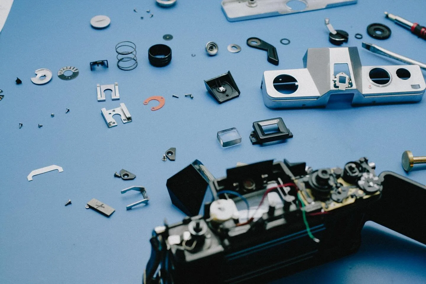 A few repairs from this week&hellip;

- Praktica MTL3 
- Petacon 50mm f1.8
- Canon AE-1 Program

#nikon #yashica  #rollei #leica #mamiya #ppprepairs #pppcamerasleica  #pppcameras #ppprepairsleica #camerarepairs #photooftheday #photography #filmsnotde