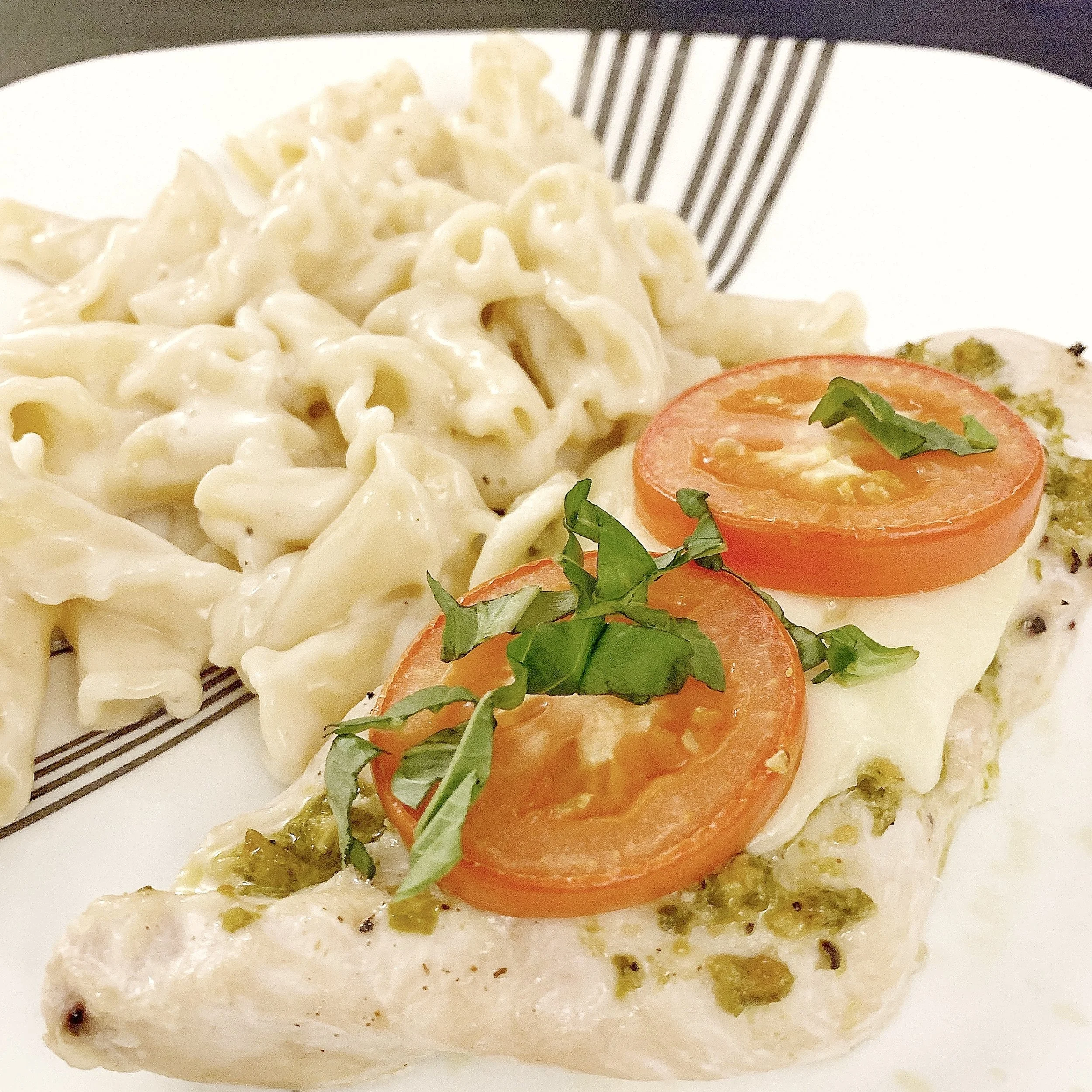 Baked Pesto Caprese Chicken