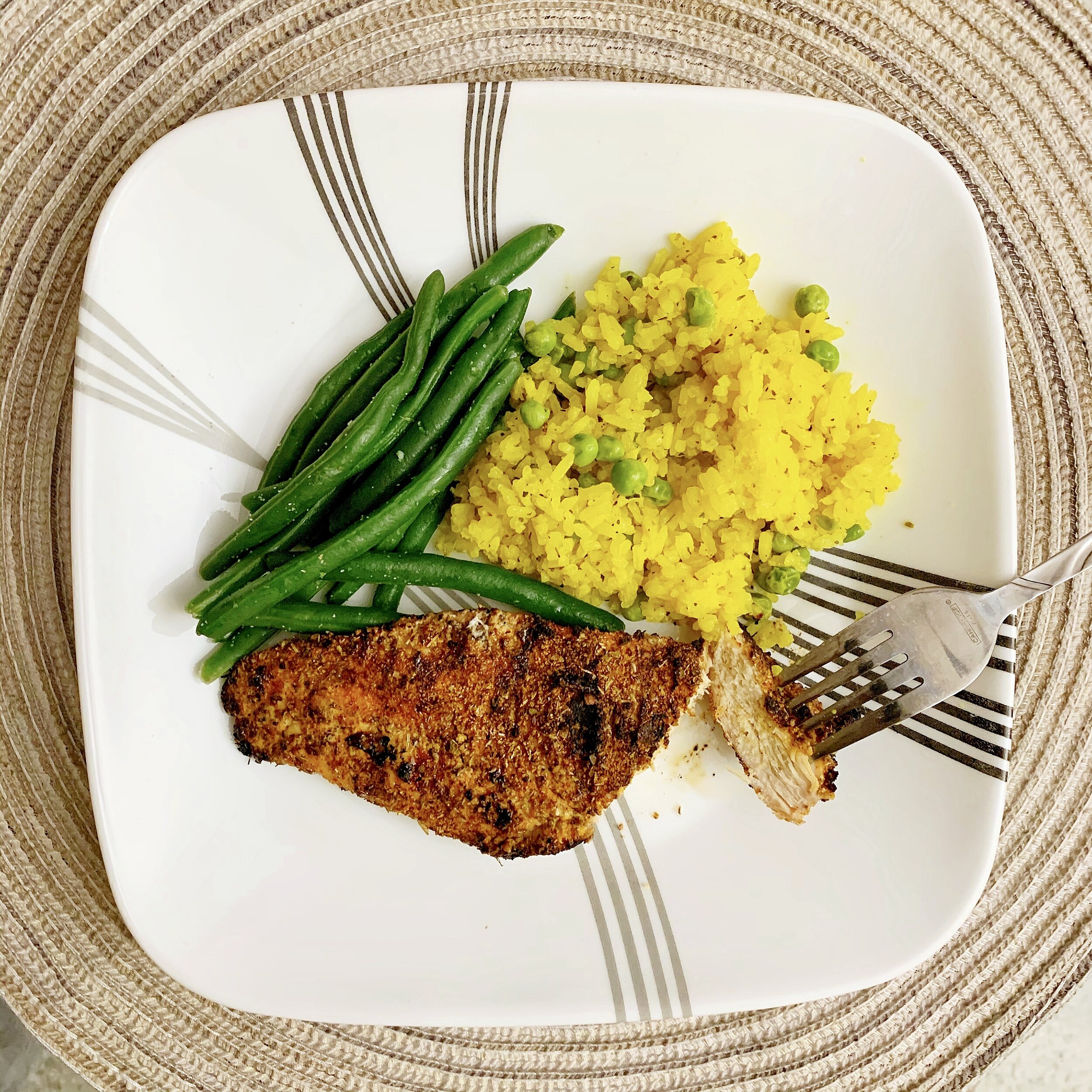 Quick &amp; Easy Dry Rub Chicken