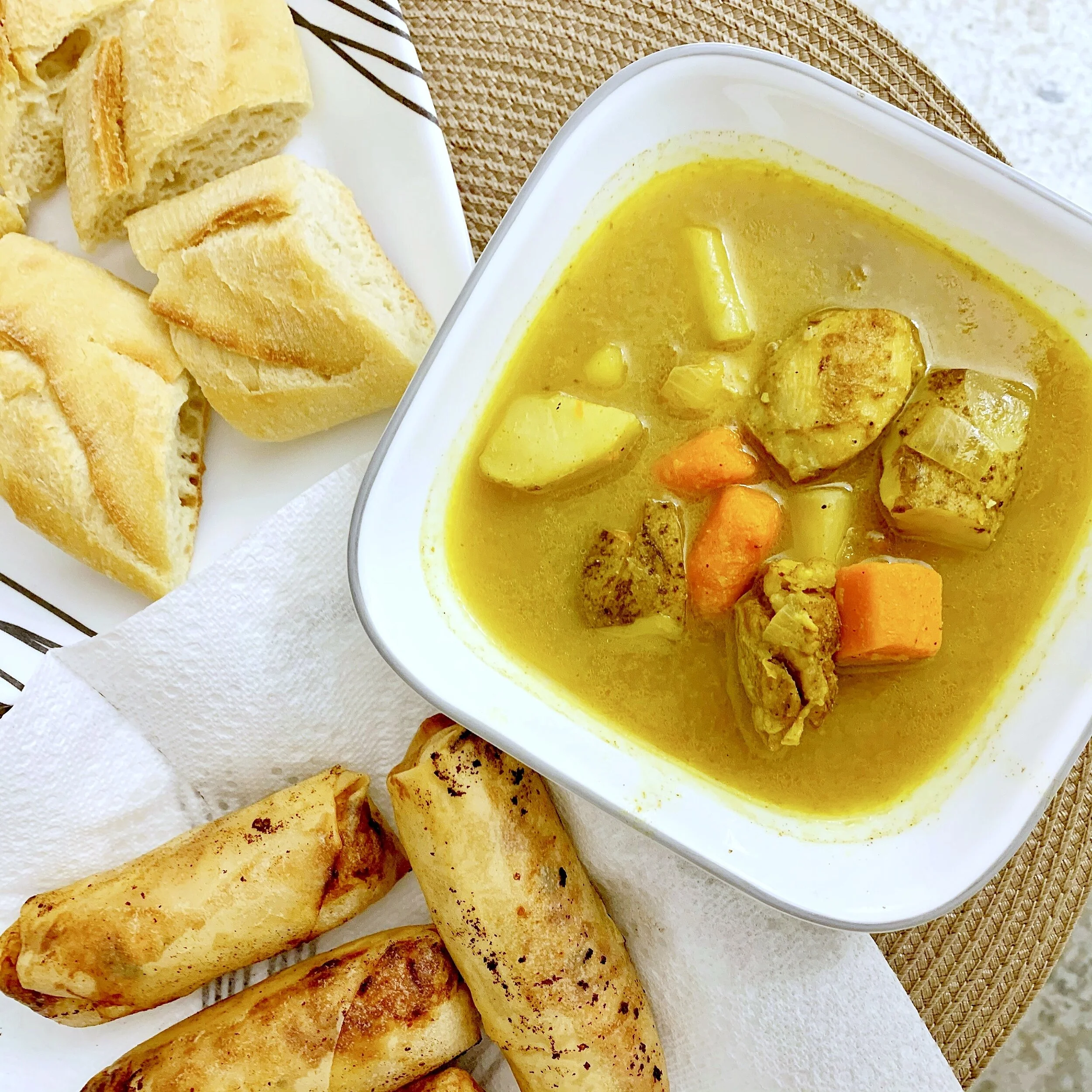 Vietnamese Chicken Curry (Ca Ri Ga)