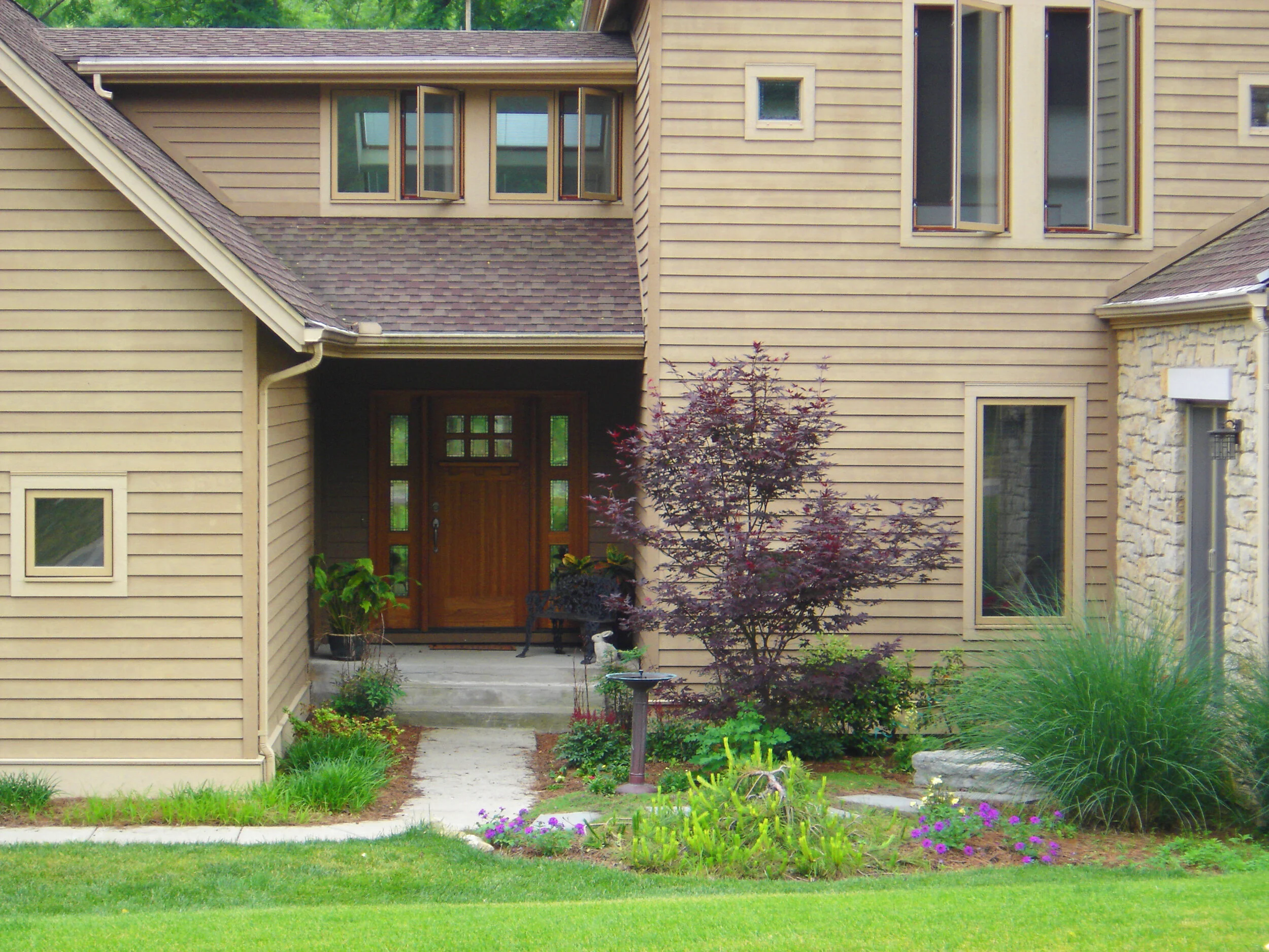 front ext.jpg