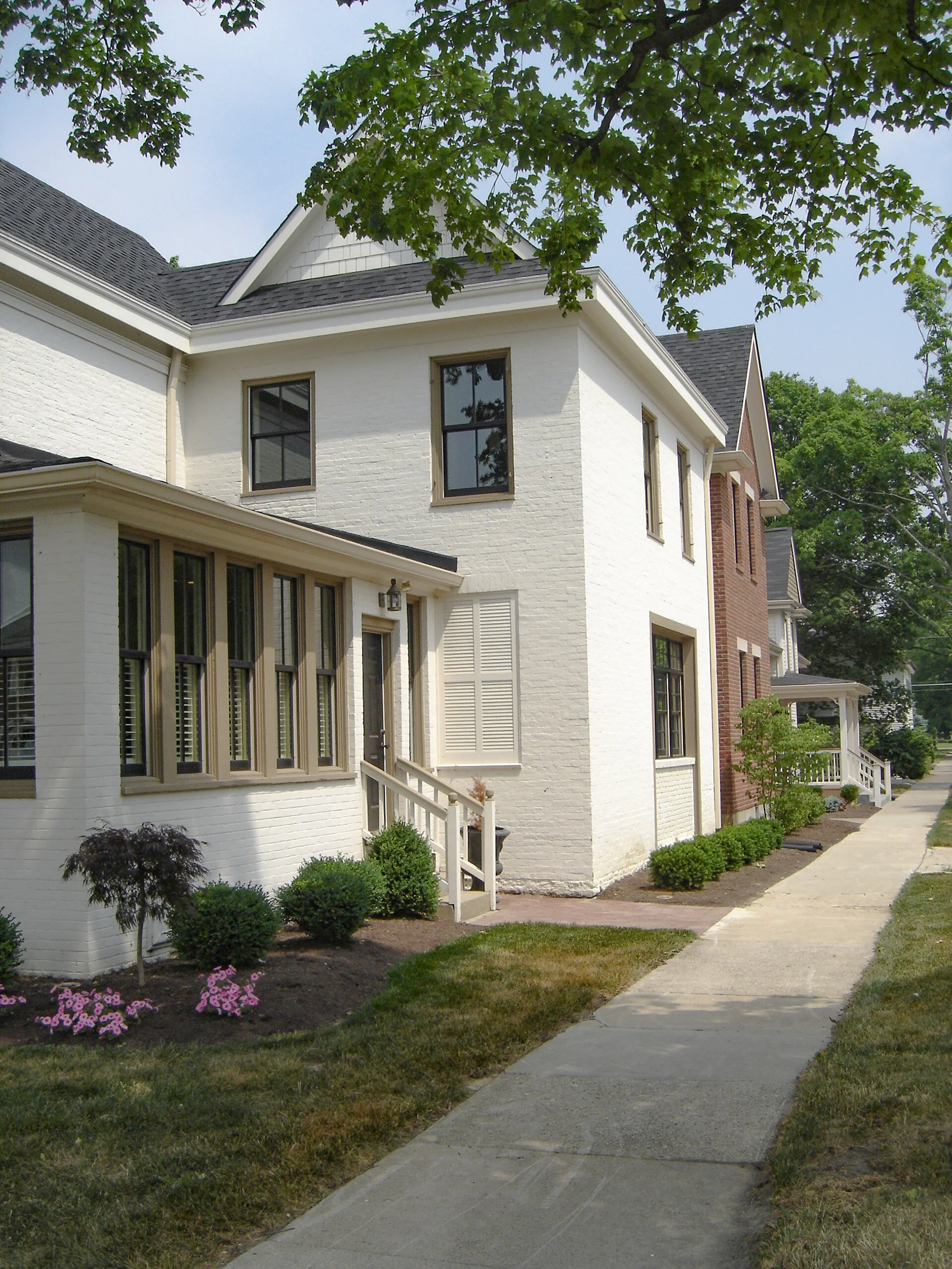 street2.jpg