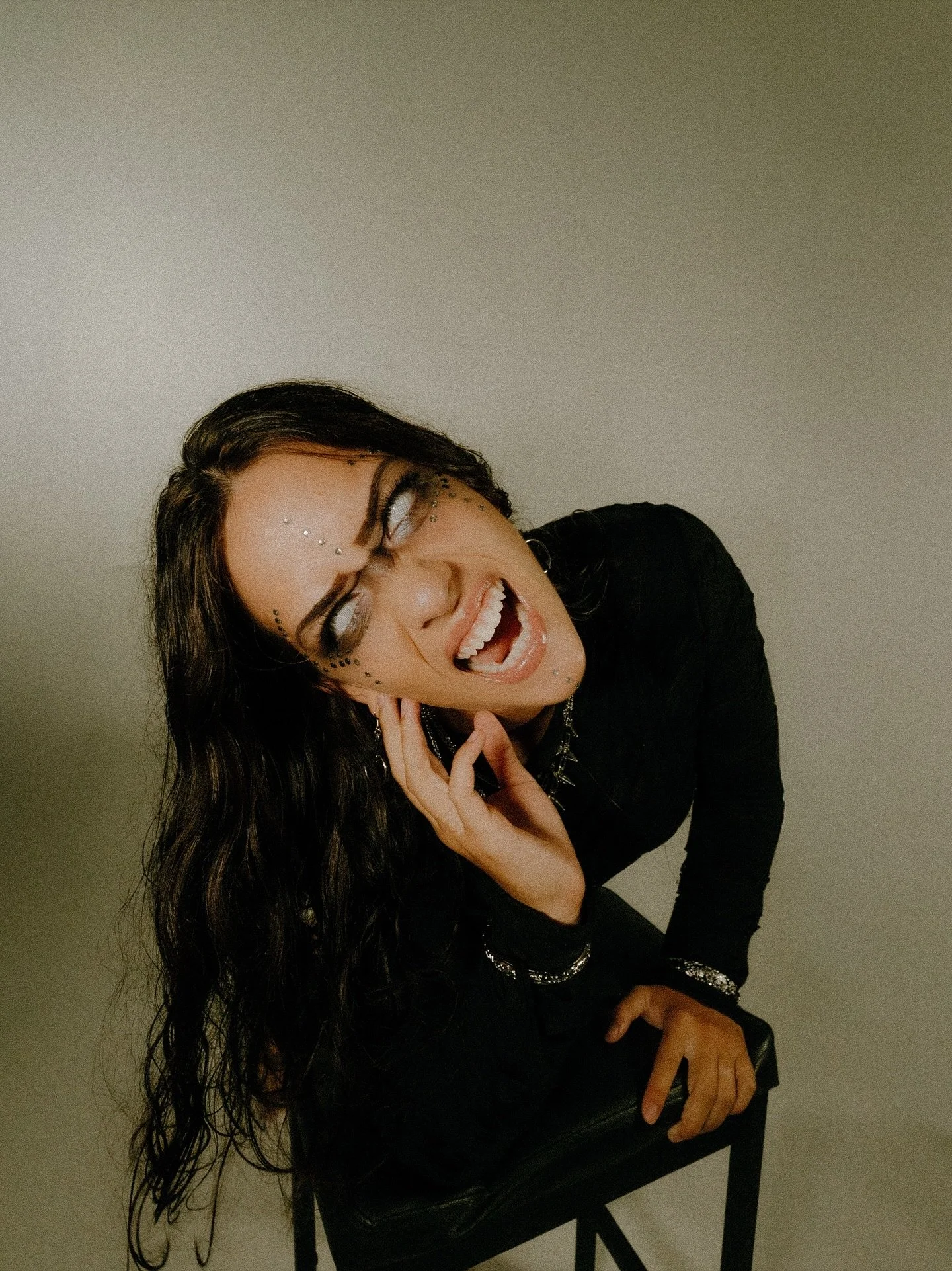 Social media is the bane of my existence, which is wild, considering it&rsquo;s literally my job 😭

Anyways, look at this killer.