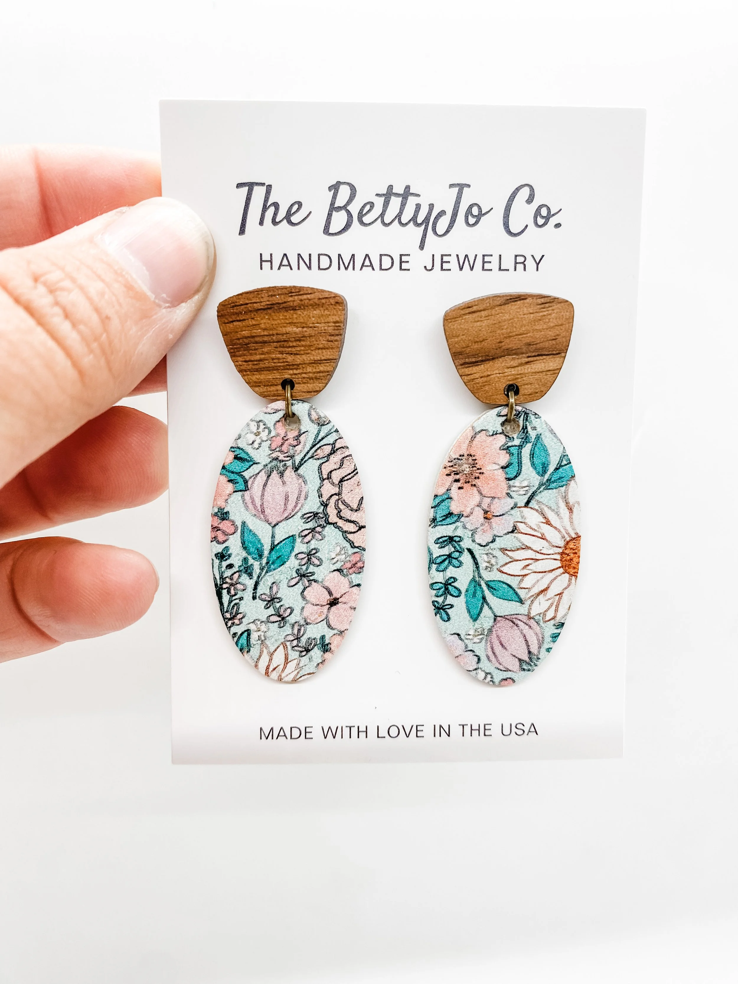 Jo's Oval Sketched Floral