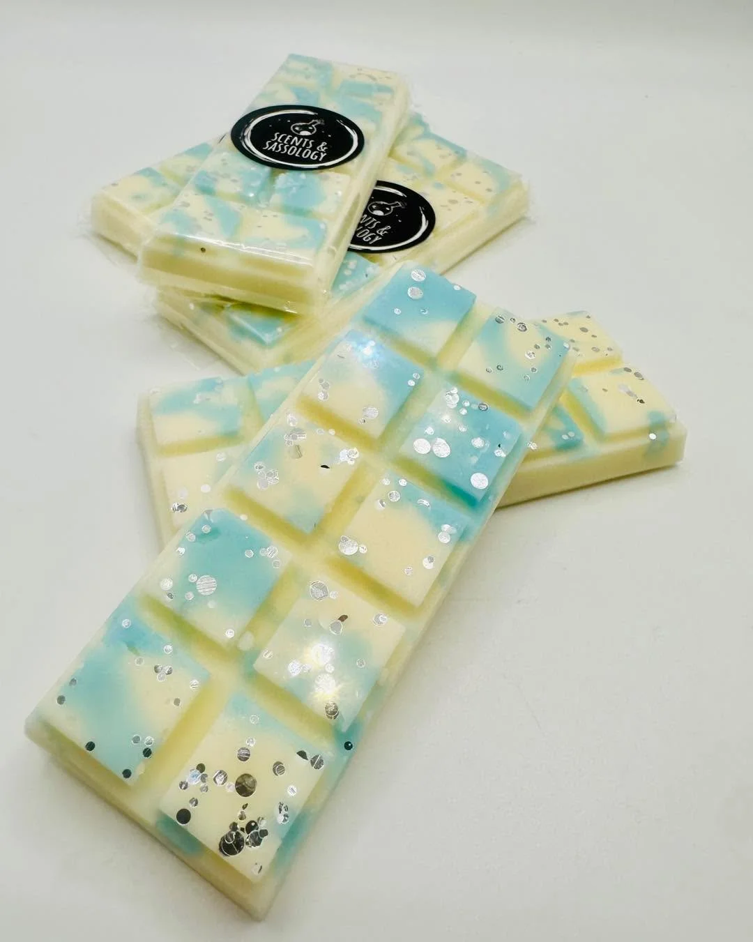 #NEW SCENT DROP &ndash; SCENT 4 OF 6!🔥

You&rsquo;ve been LOVING our other new scents&hellip; so obviously it was time to drop number 4!😛💙
And trust us &mdash; this one&rsquo;s a dreammmmmm!

M*rc J*cobs Daisy Dream Type🌼

Light, playful and oh-s