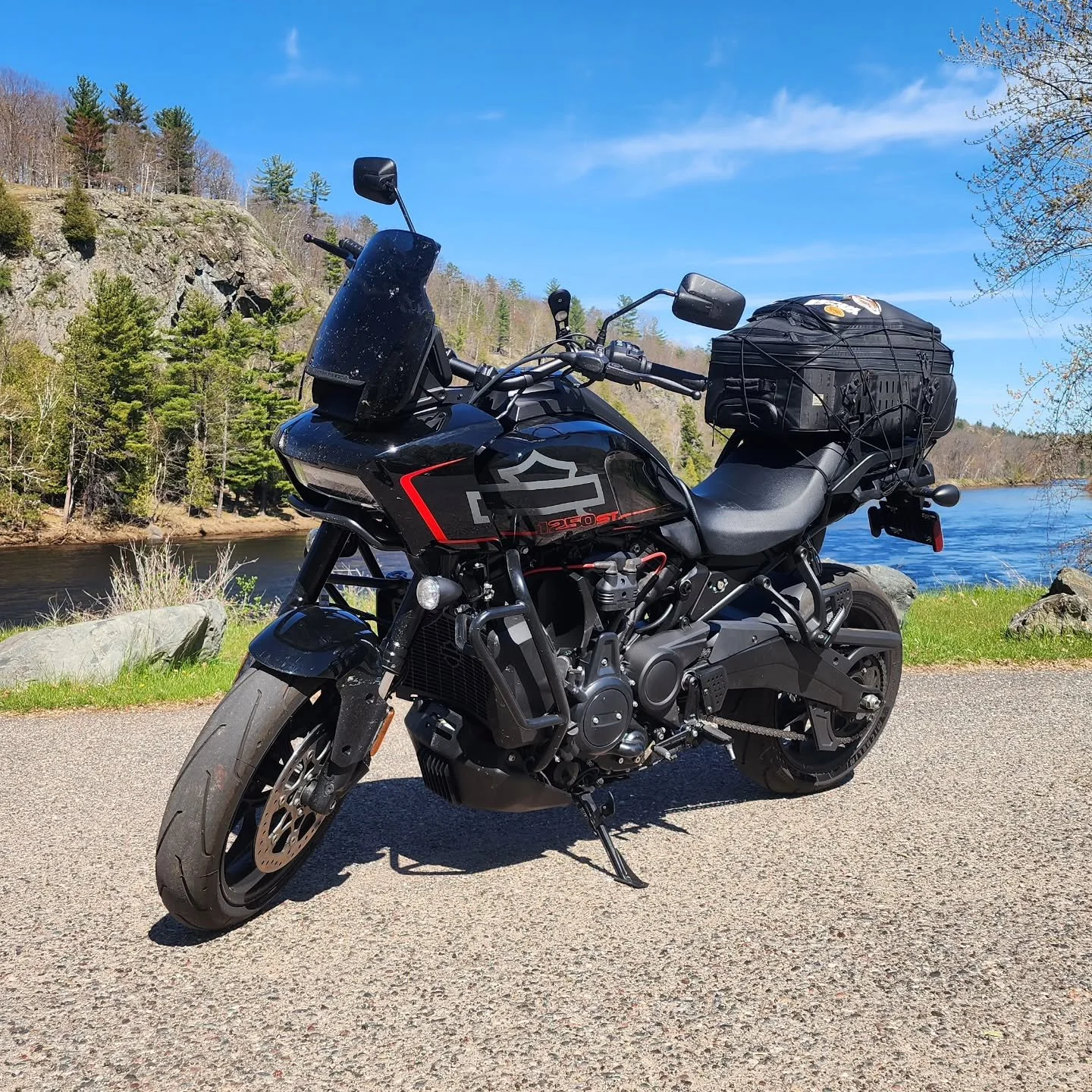We made it home! Johnny Cash and I went 1,666 miles in 5 days through FL, GA, AL, TN, KY, IN, IL and WI. This bike is so freaking rad. I do not care what anyone says, Harley builds damn good bikes and the Pan America is by far the best of touring, sp