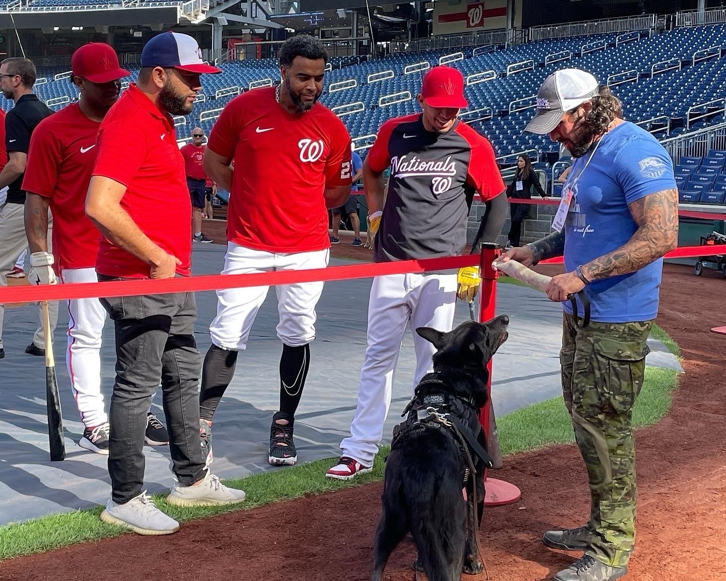One of the best days with @pawsofhonor and @nationals ⚾️ #tug #dc #basball #mlb #2022