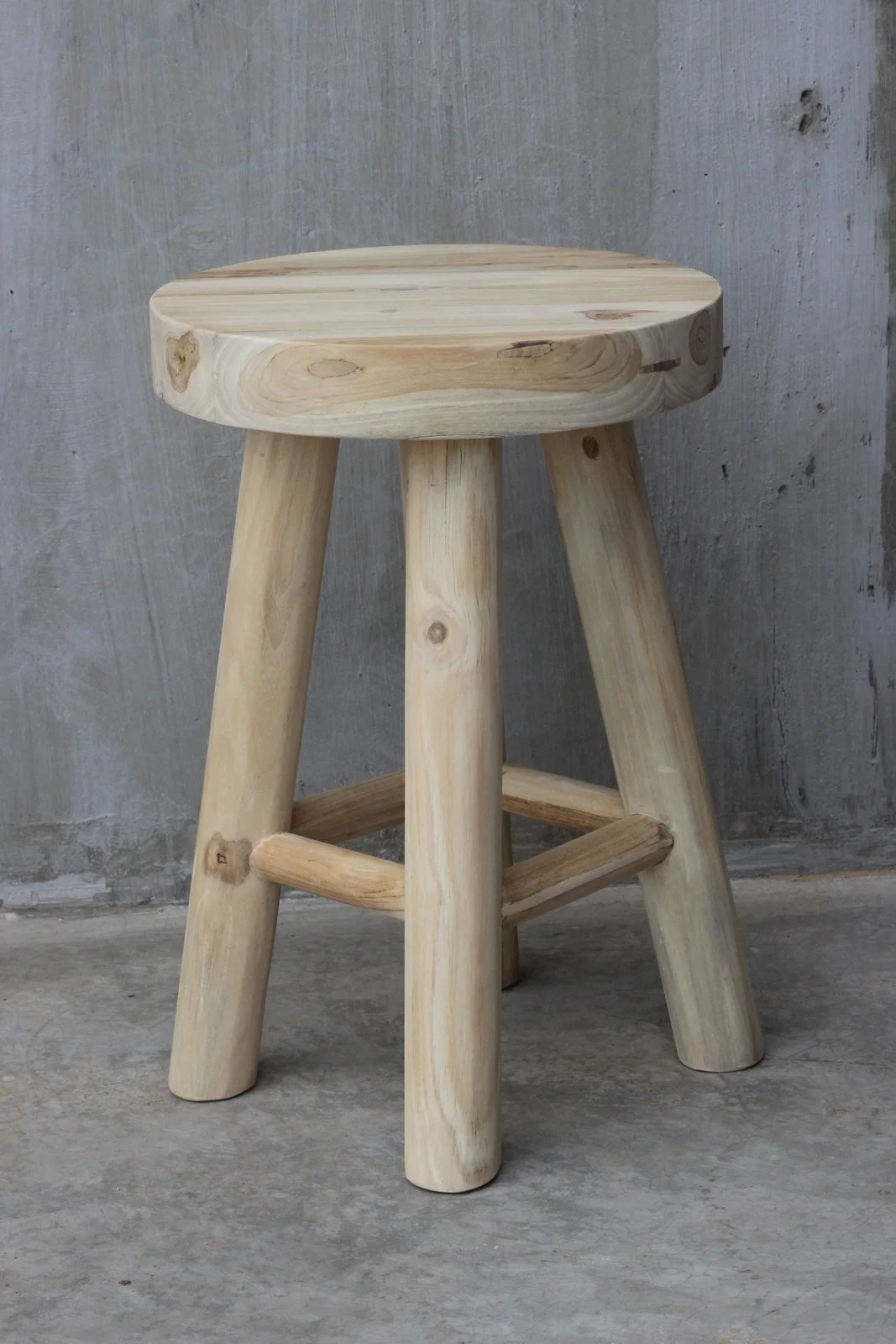 1333907 ROUND STOOL-IMG3.JPG