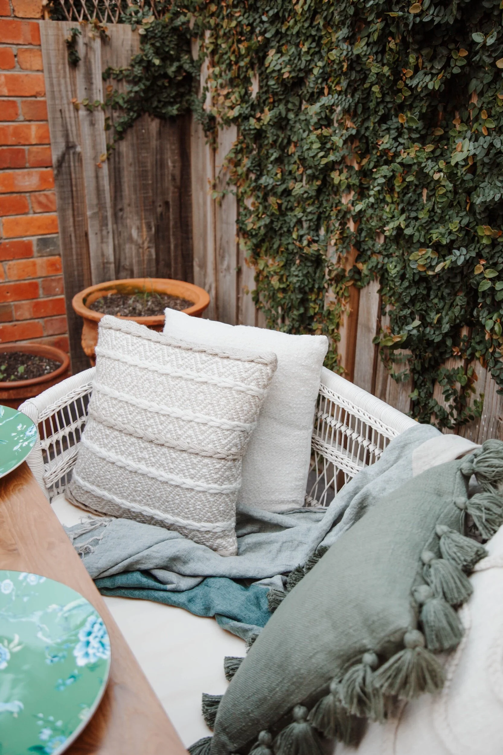 A8BA76C2-5561-4363-88FA-69034569DF29