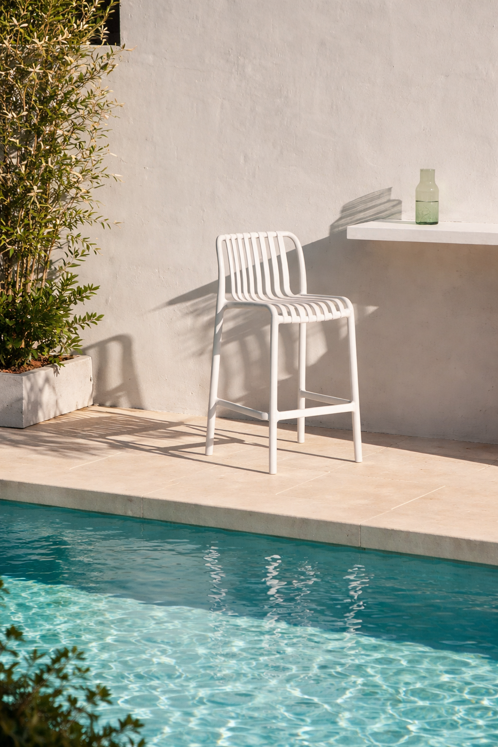 poolside beige stool.png