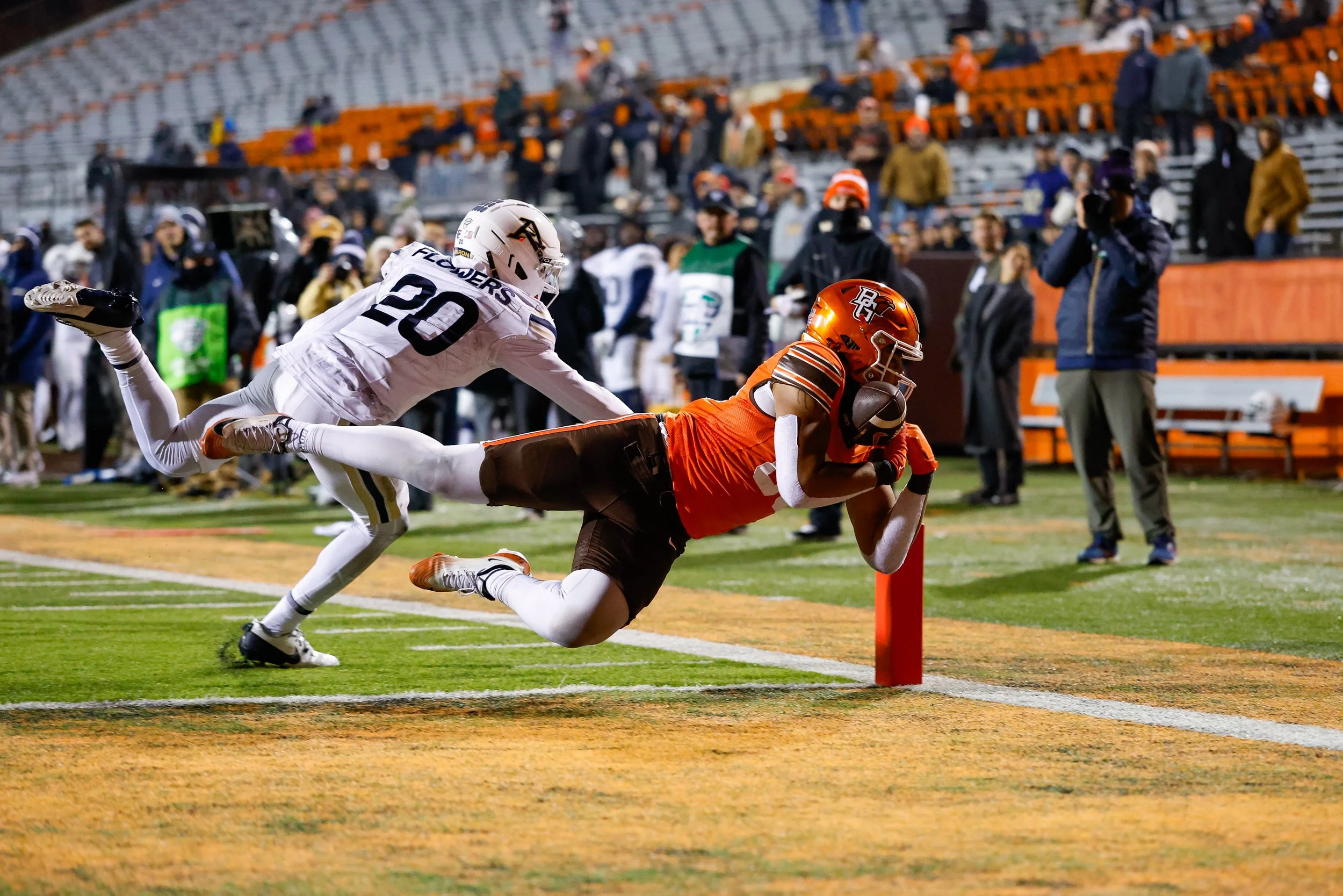 251118-FBL-Akron_vs_BGSU-2138104.jpg