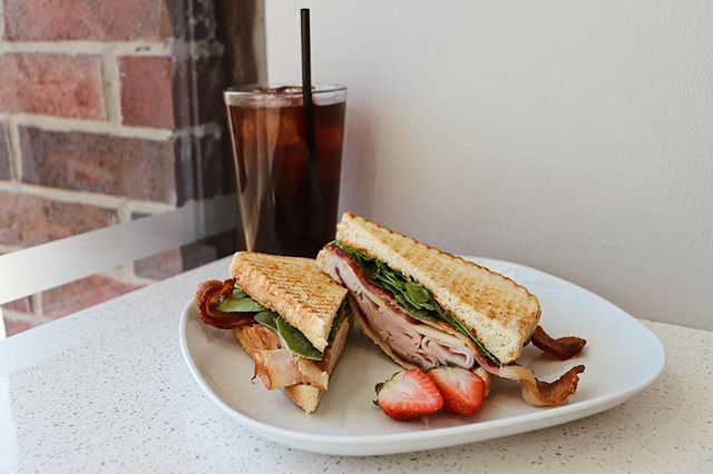 Happy Saturday! Come visit us for lunch and try out our most popular sandwich, the toastie!
.
.
.
#jitterscoffeeandtea #getupandgo #sandwich #lunch #brunch #local #coffeeshop #delcity #coffeeshop #local #oklahomacoffee #okccoffee