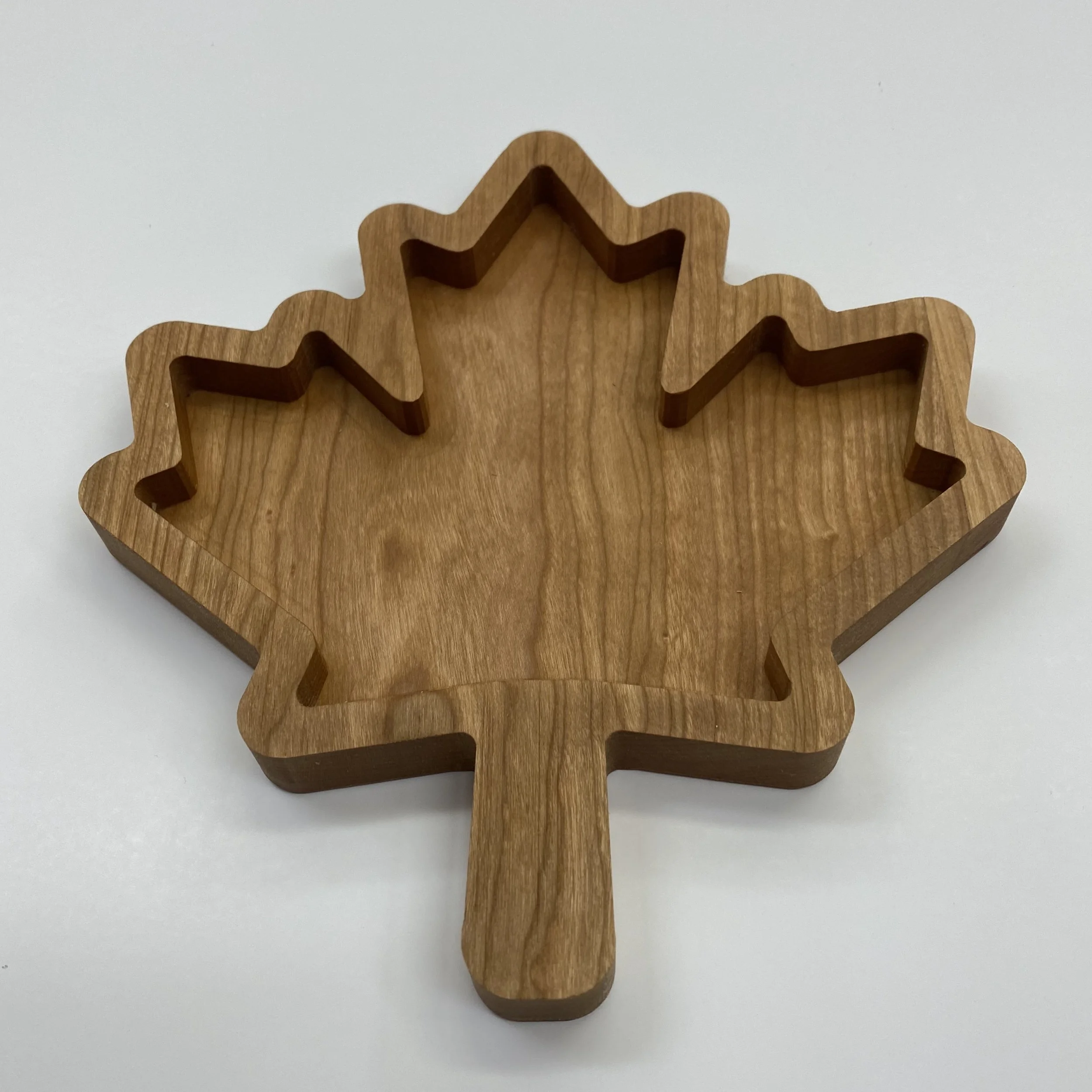 Maple Leaf Candy Dish Canada.jpeg