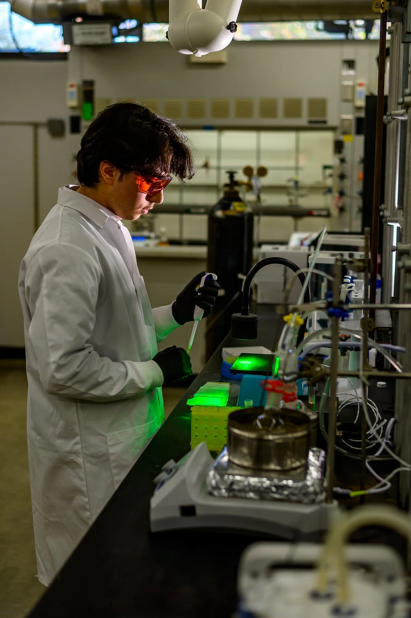 005_UMKC_biology_ug_research.JPG