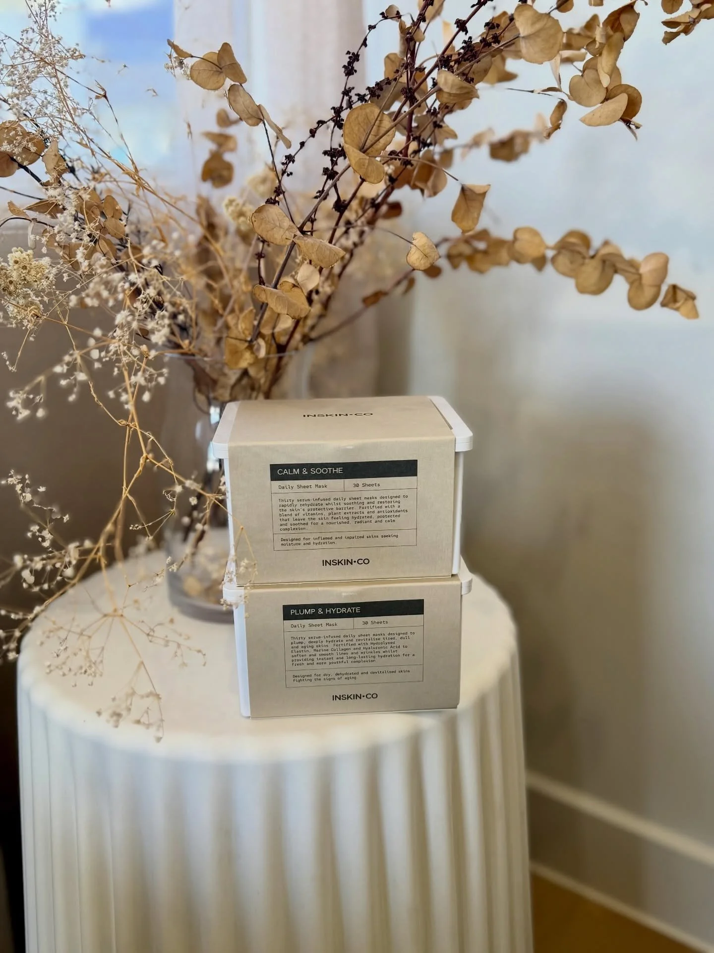 The INSKIN.CO Sheet Mask Packs aren&rsquo;t just results-driven, they&rsquo;re consciously formulated with your skin and the planet in mind.

Here&rsquo;s what makes them different:
🌱 Plant-based formulations &ndash; Powered by botanical extracts an