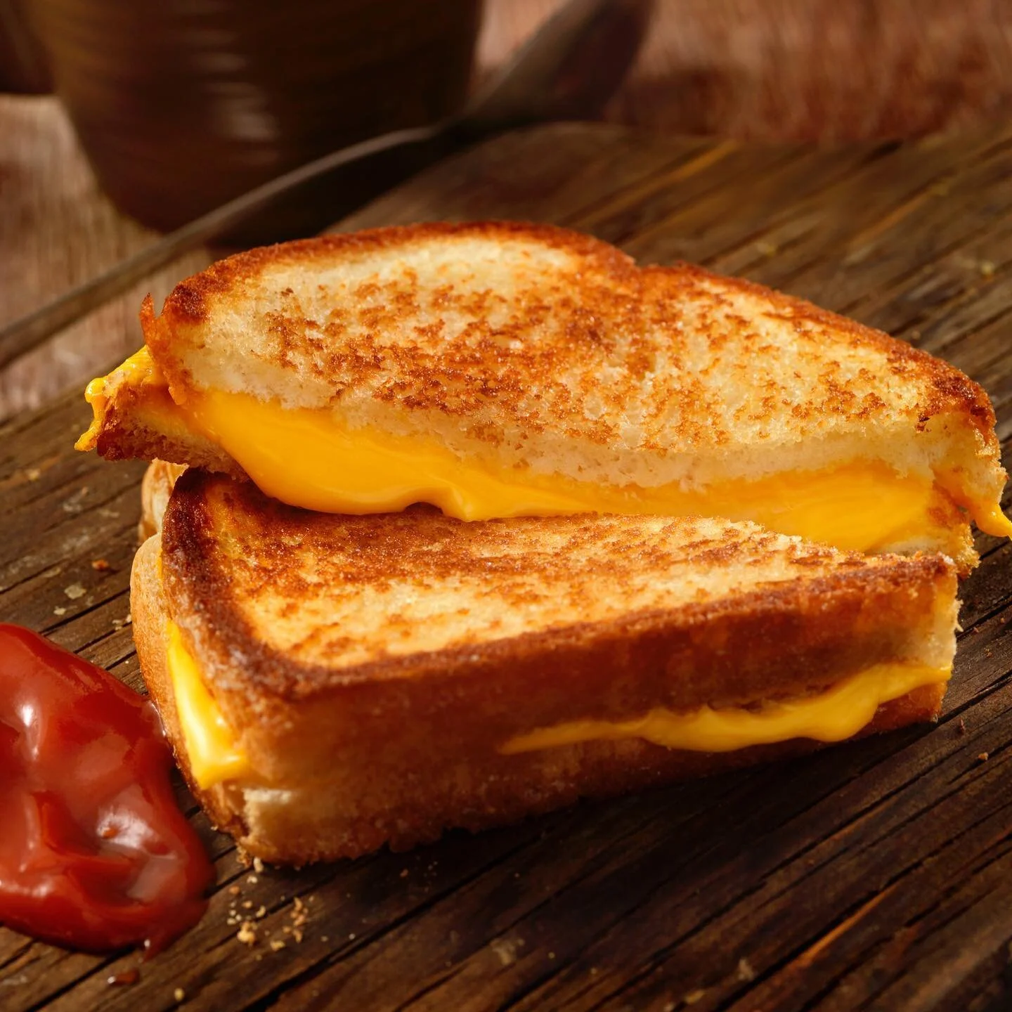 Pre or post surf 🏄🏼&zwj;♀️ take our cheese Toastie with you 😃 

.
#takeoutbali
#toastiebali
#deliverybali
#toastiebali