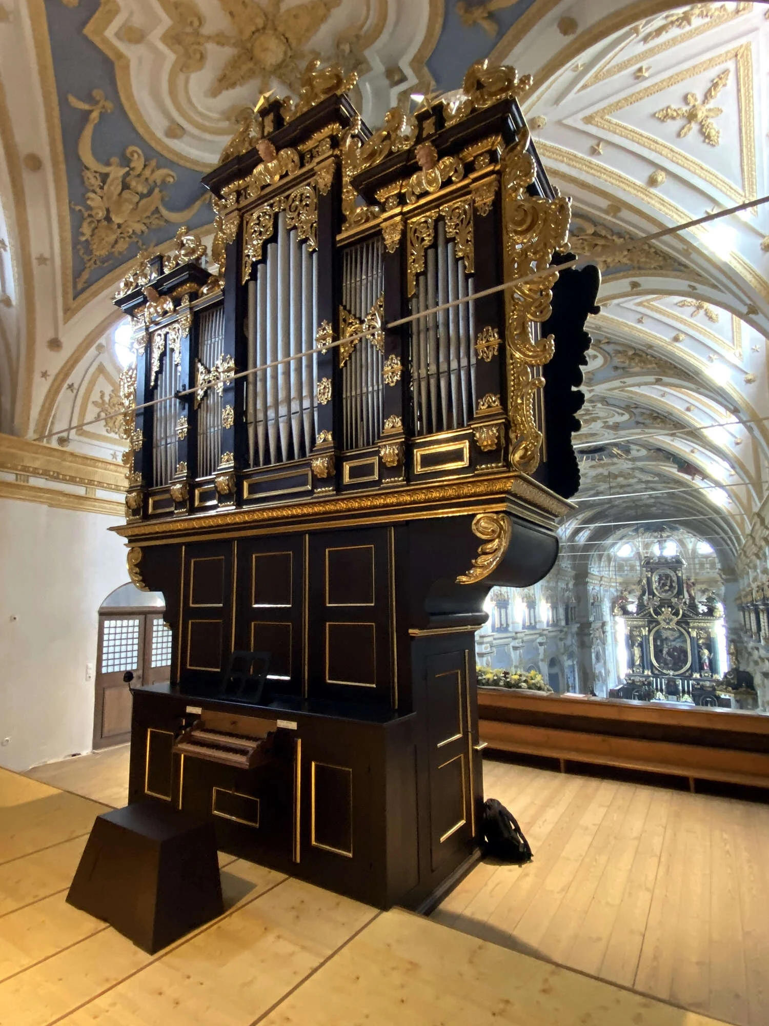 VON ALLERLEY SCHÖNEN/LIEBLICHEN UND FRÖLICHEN GEDANCKEN